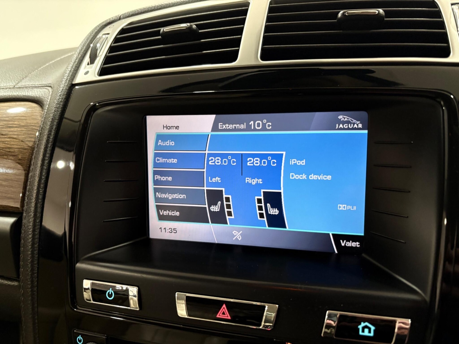 Used Jaguar XK 2013 for sale - 77203573: Photo 19