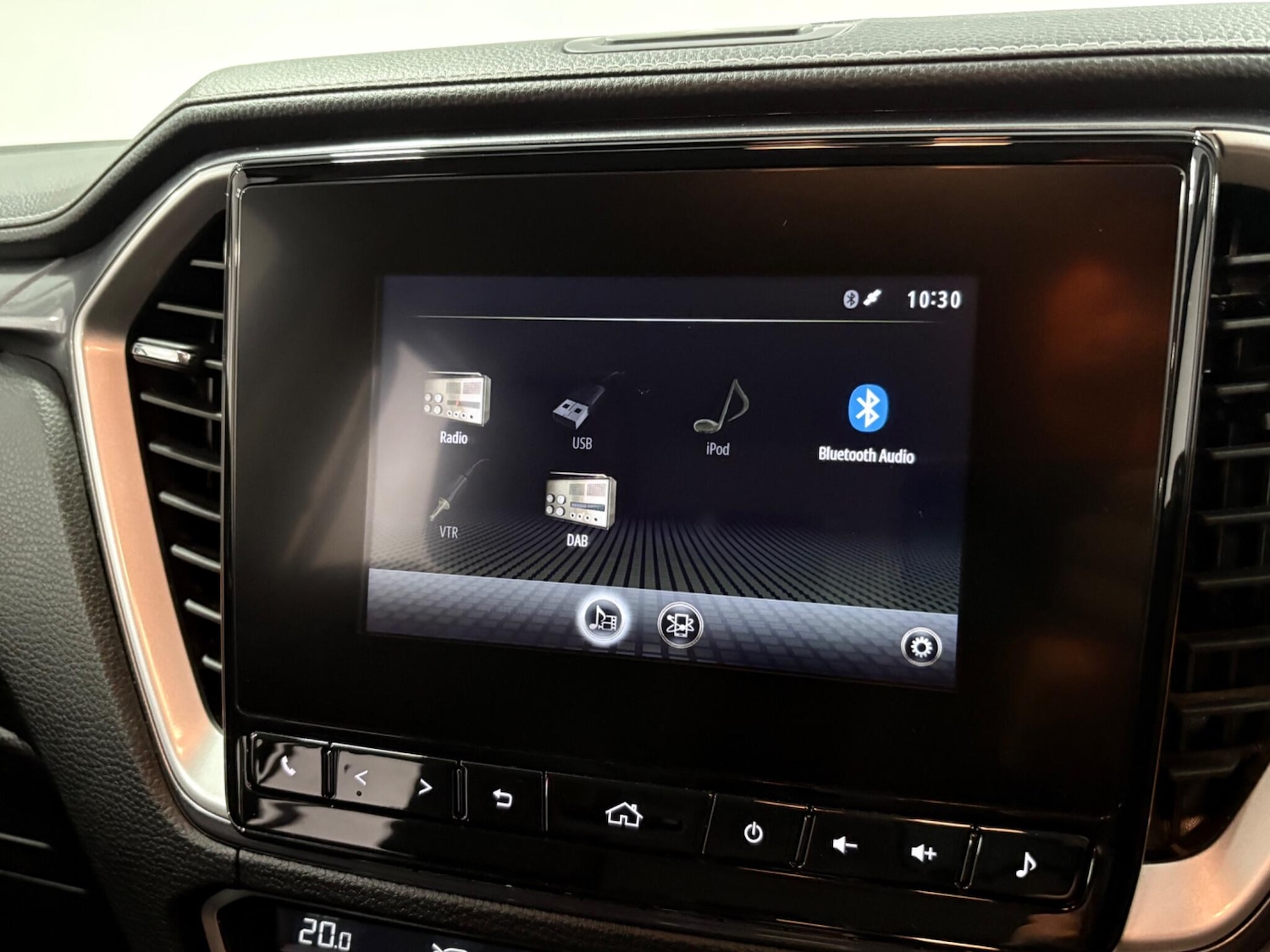 Used Isuzu D-Max 2023 for sale - 77021070: Photo 24