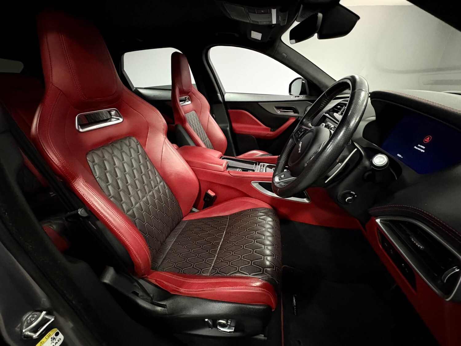 Used Jaguar F-Pace 2019 for sale - 78204255: Photo 12