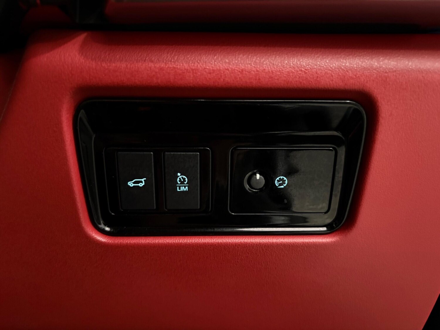 Used Jaguar F-Pace 2019 for sale - 78204255: Photo 40