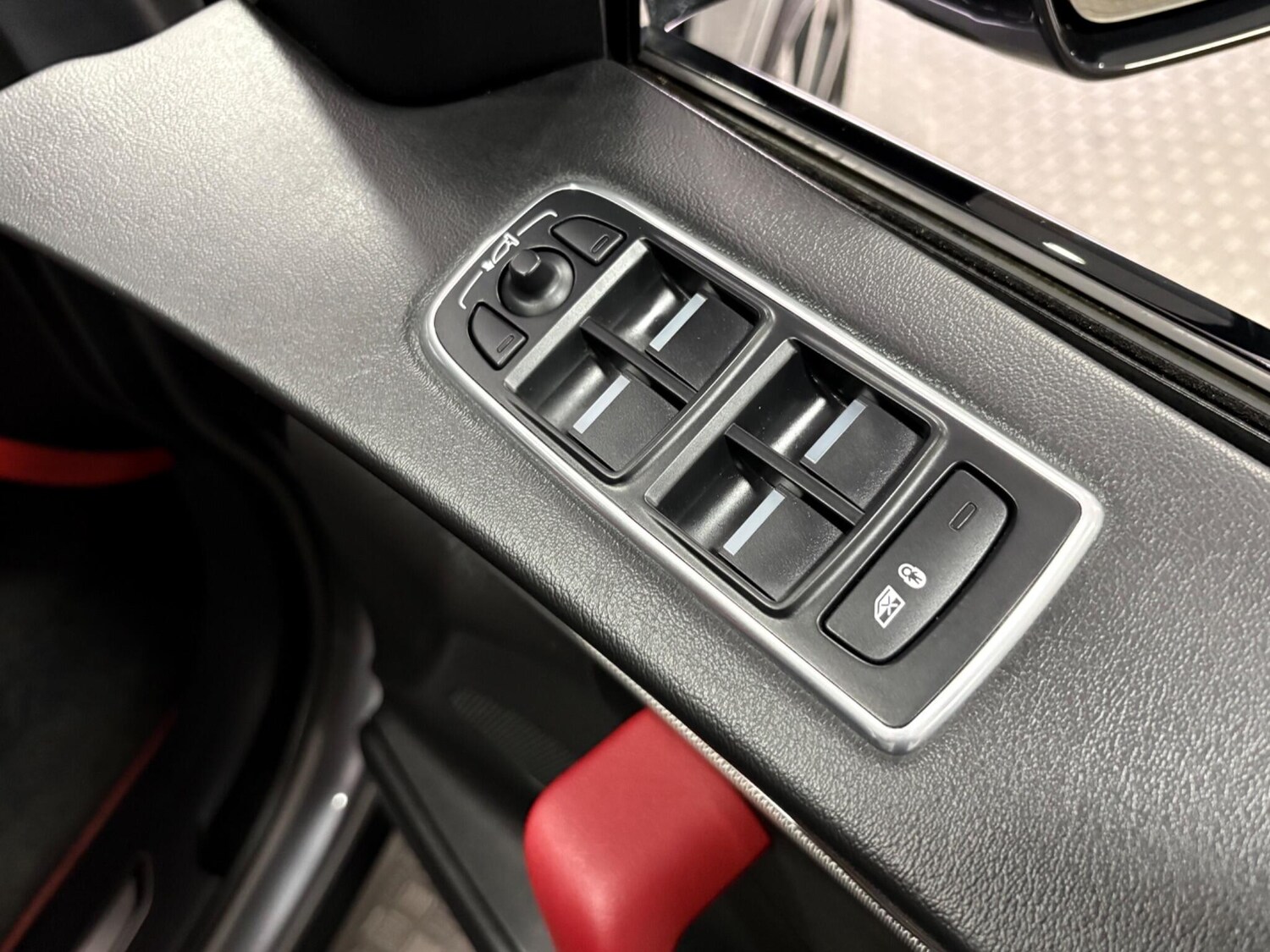 Used Jaguar F-Pace 2019 for sale - 78204255: Photo 43