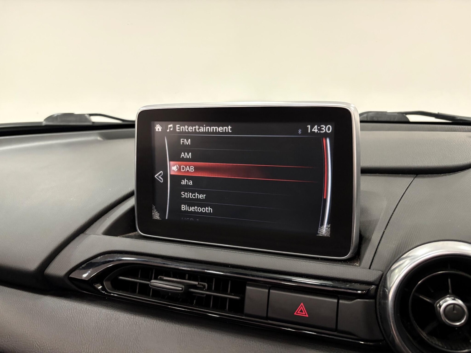 Used Mazda MX-5 2015 for sale - 77424688: Photo 25