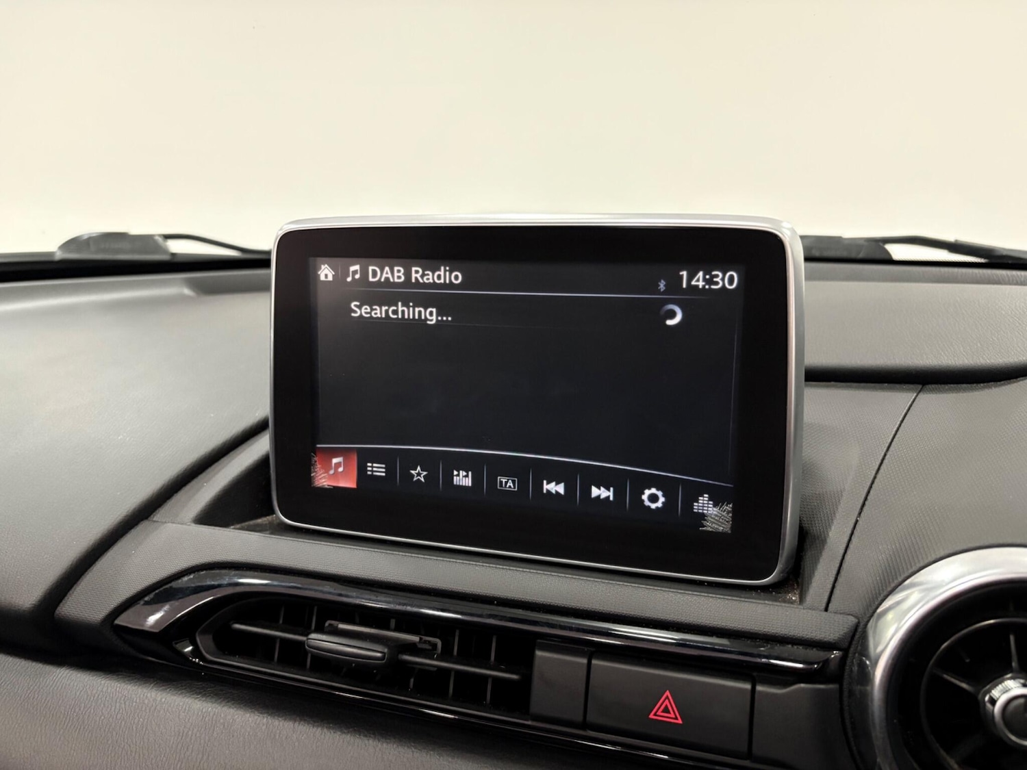 Used Mazda MX-5 2015 for sale - 77424688: Photo 26