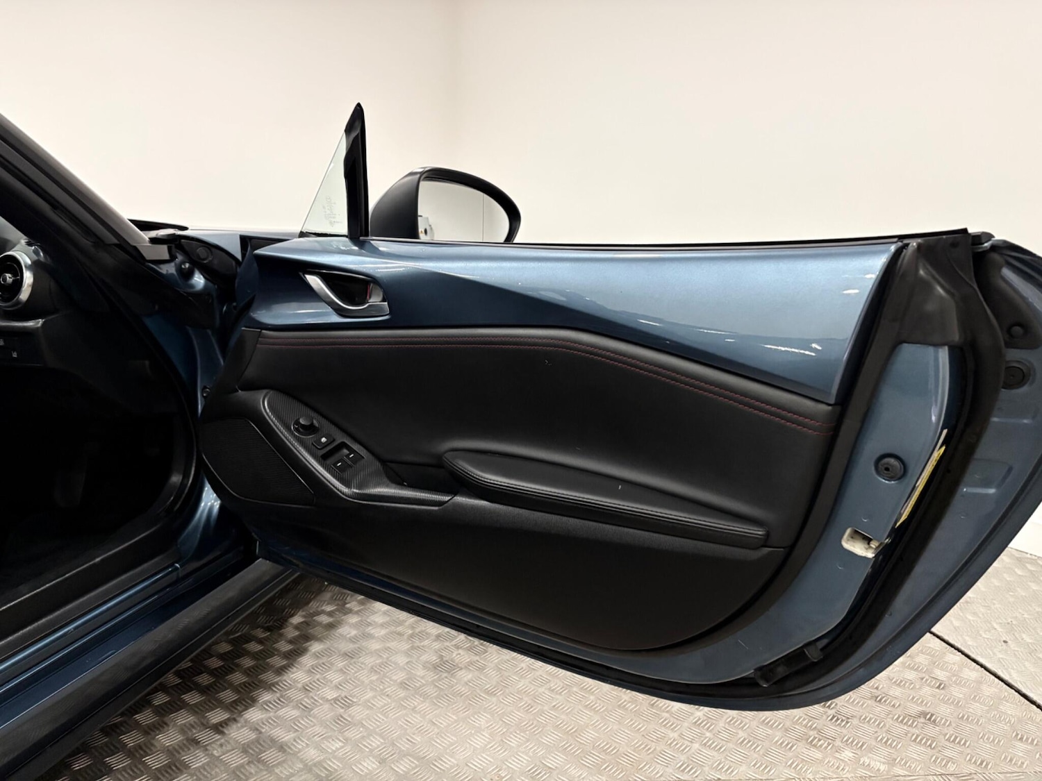 Used Mazda MX-5 2015 for sale - 77424688: Photo 39