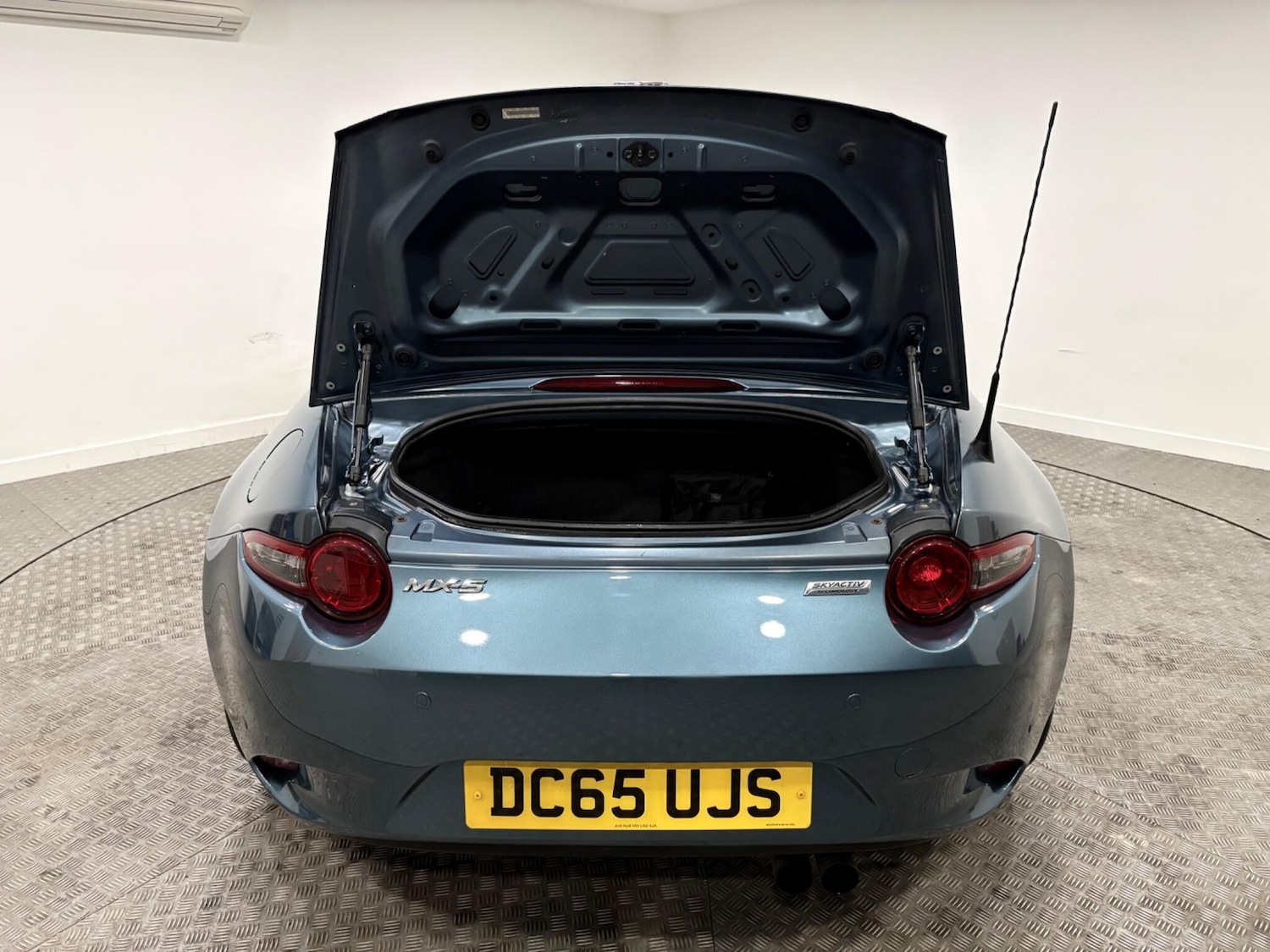 Used Mazda MX-5 2015 for sale - 77424688: Photo 40