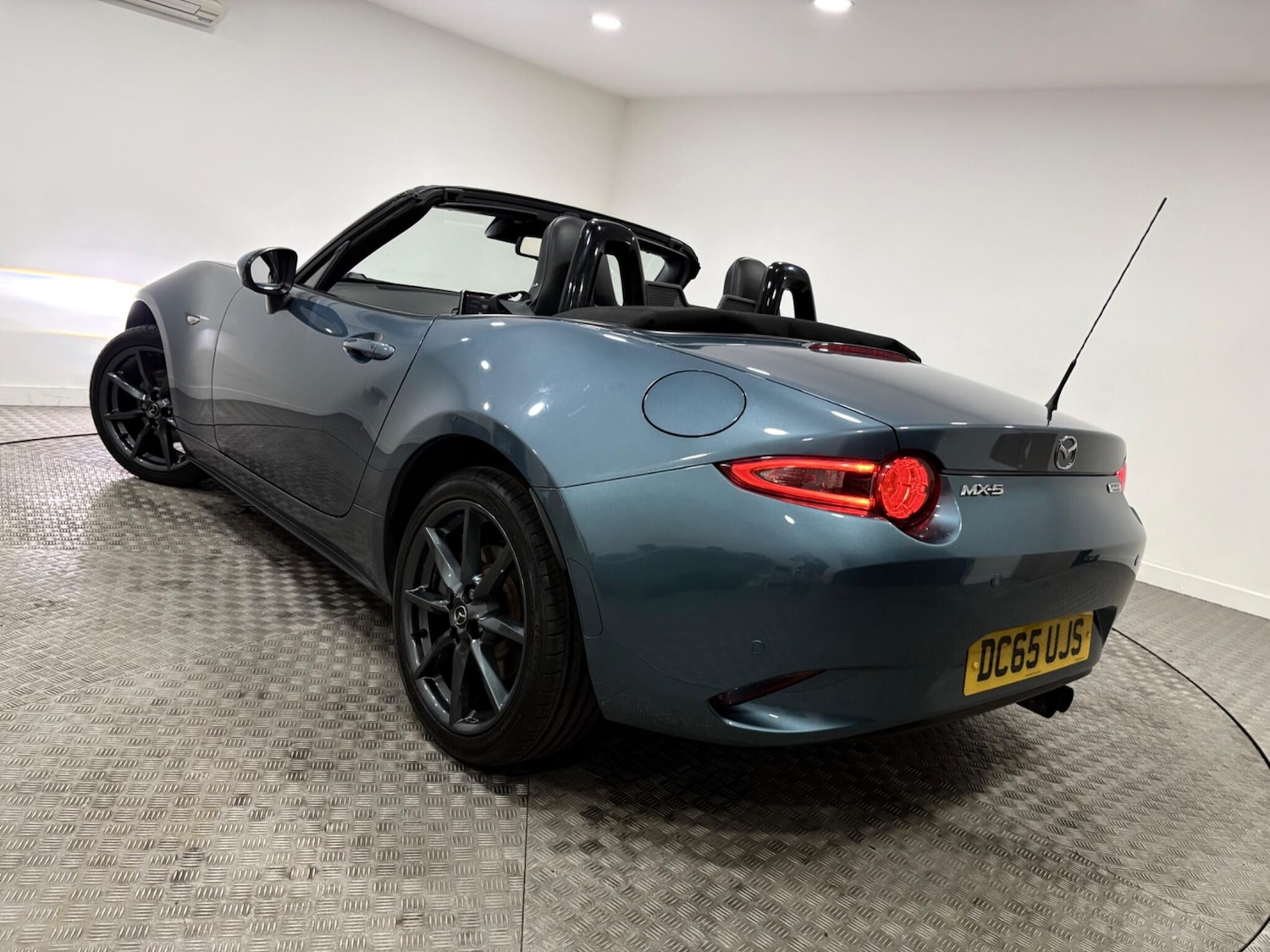 Used Mazda MX-5 2015 for sale - 77424688: Photo 44