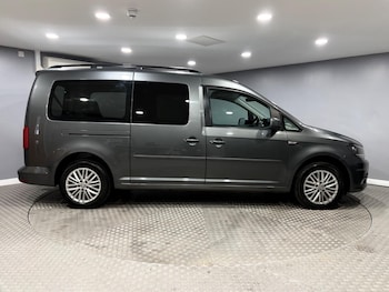 Used Volkswagen Caddy Maxi Life 2016 for sale - 78404054: Photo