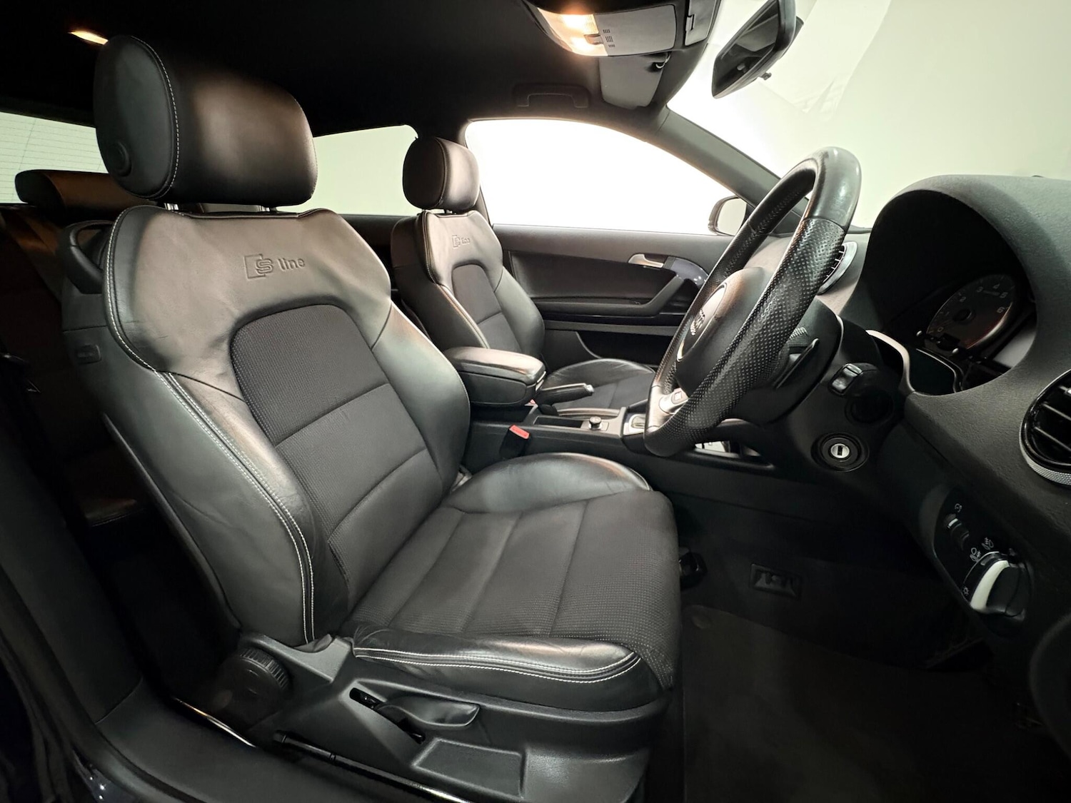 Used Audi A3 2011 for sale - 76432156: Photo 11