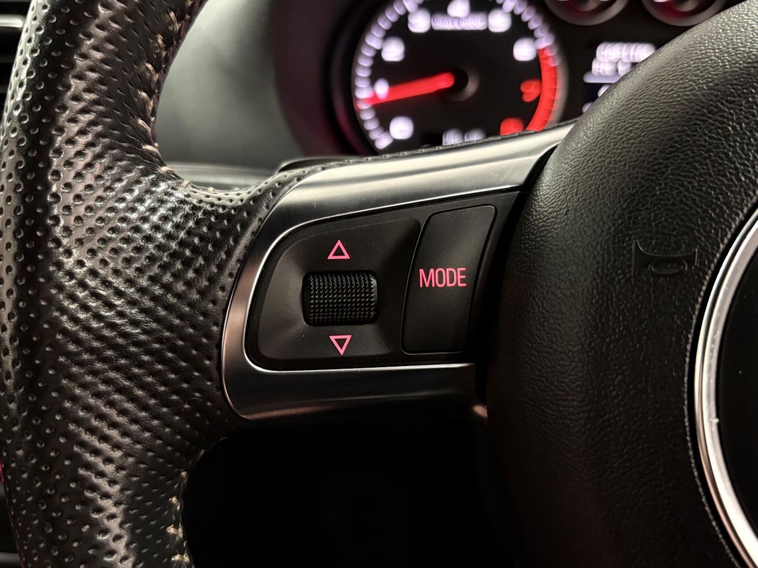 Used Audi A3 2011 for sale - 76432156: Photo 16