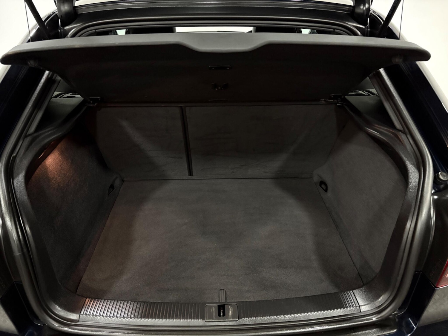 Used Audi A3 2011 for sale - 76432156: Photo 38