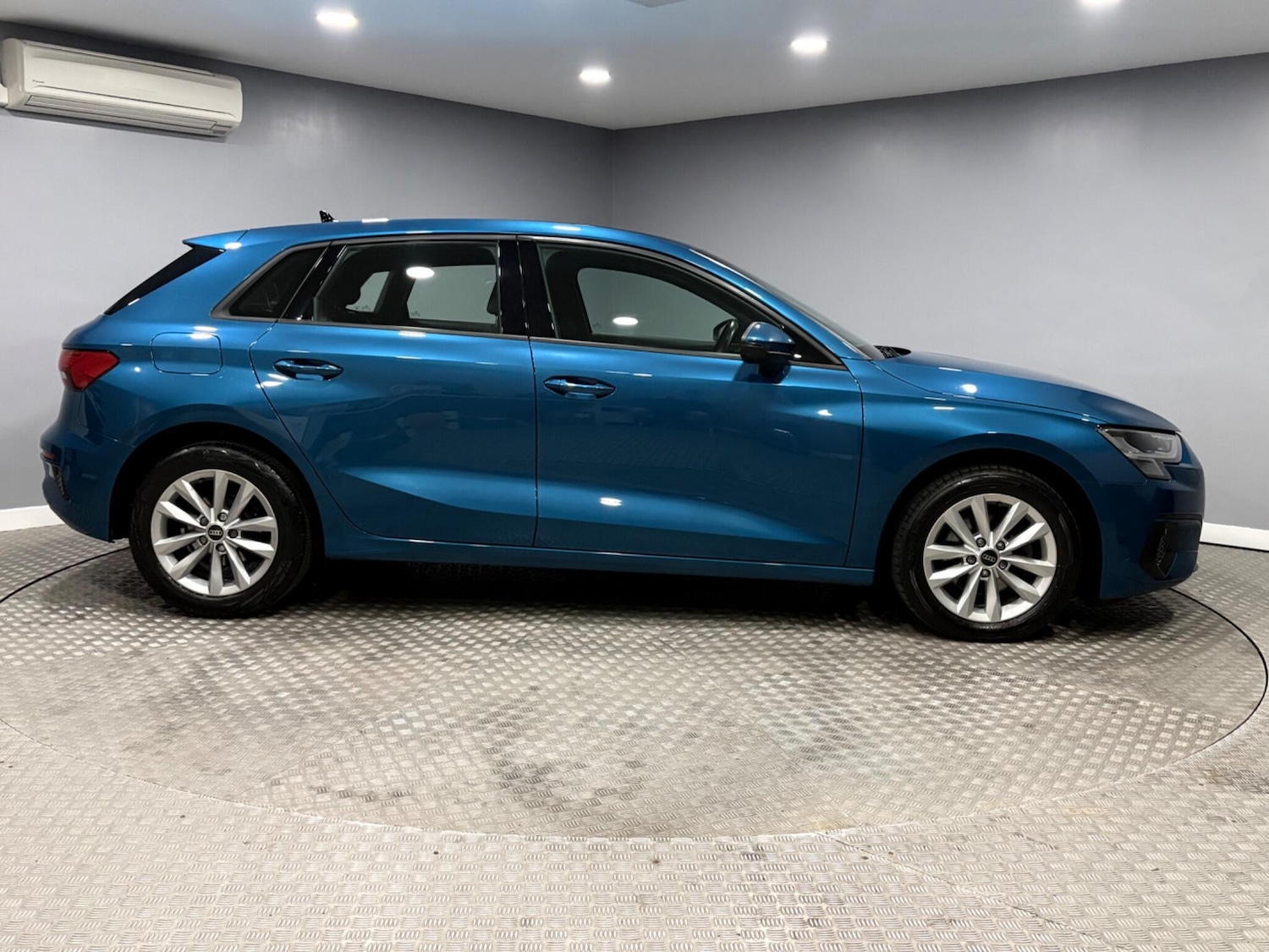 Used Audi A3 2022 for sale - 78115819: Photo 2