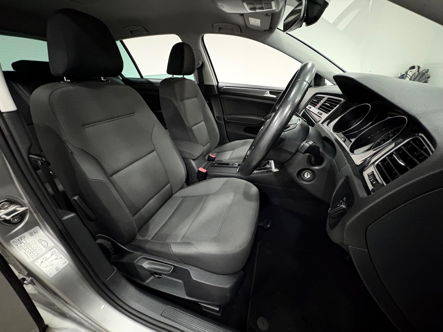 Used Volkswagen Golf 2020 for sale - 77021149: Photo 12