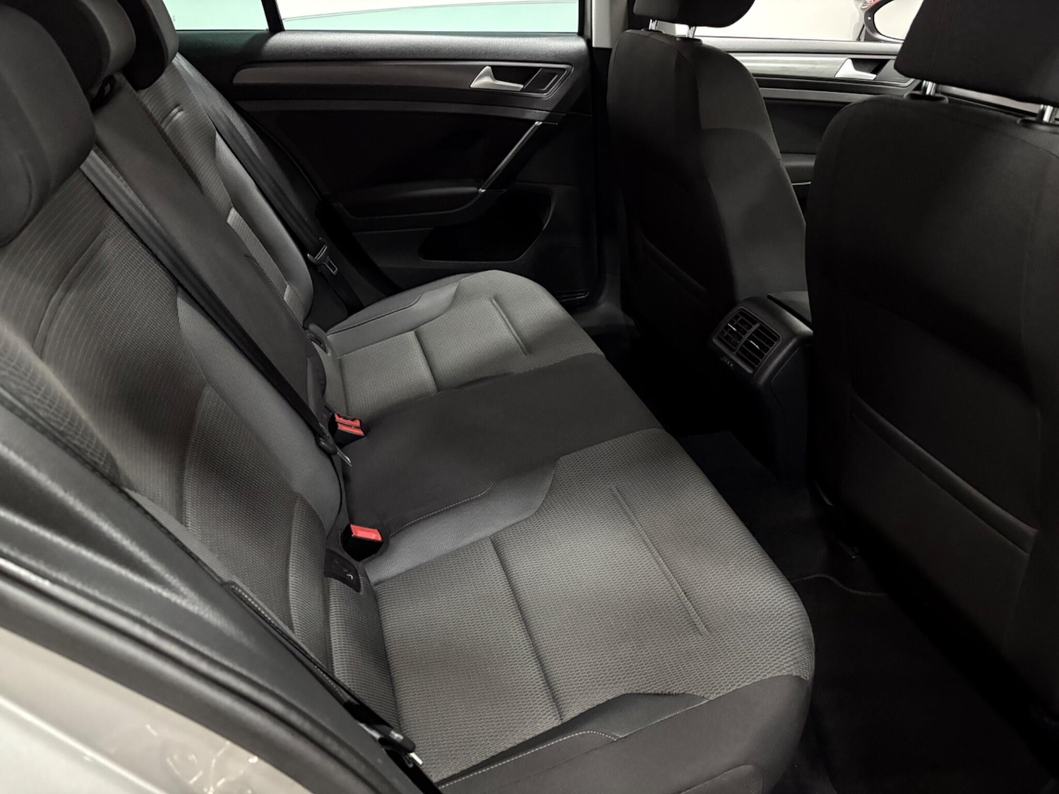 Used Volkswagen Golf 2020 for sale - 77021149: Photo 41