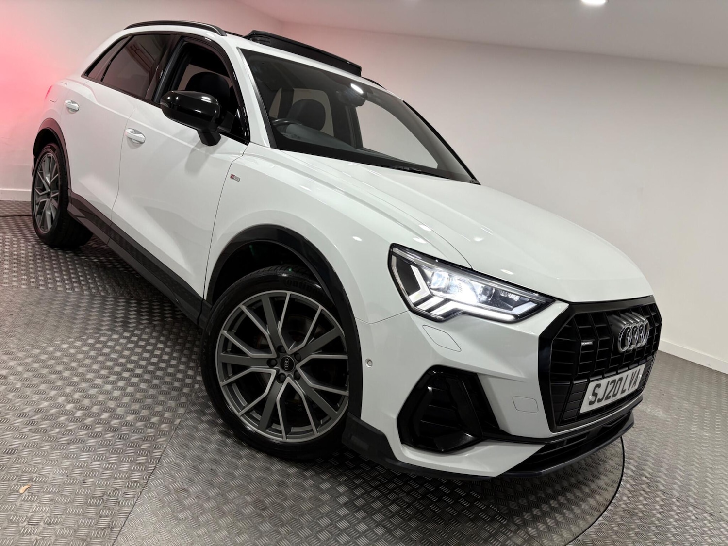 Used Audi Q3 2020 for sale - 77021069: Photo 57