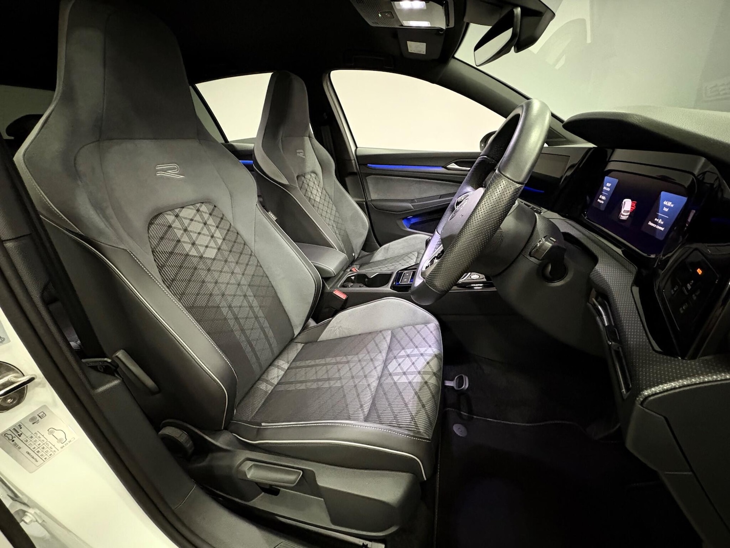 Used Volkswagen Golf 2024 for sale - 78171288: Photo 12