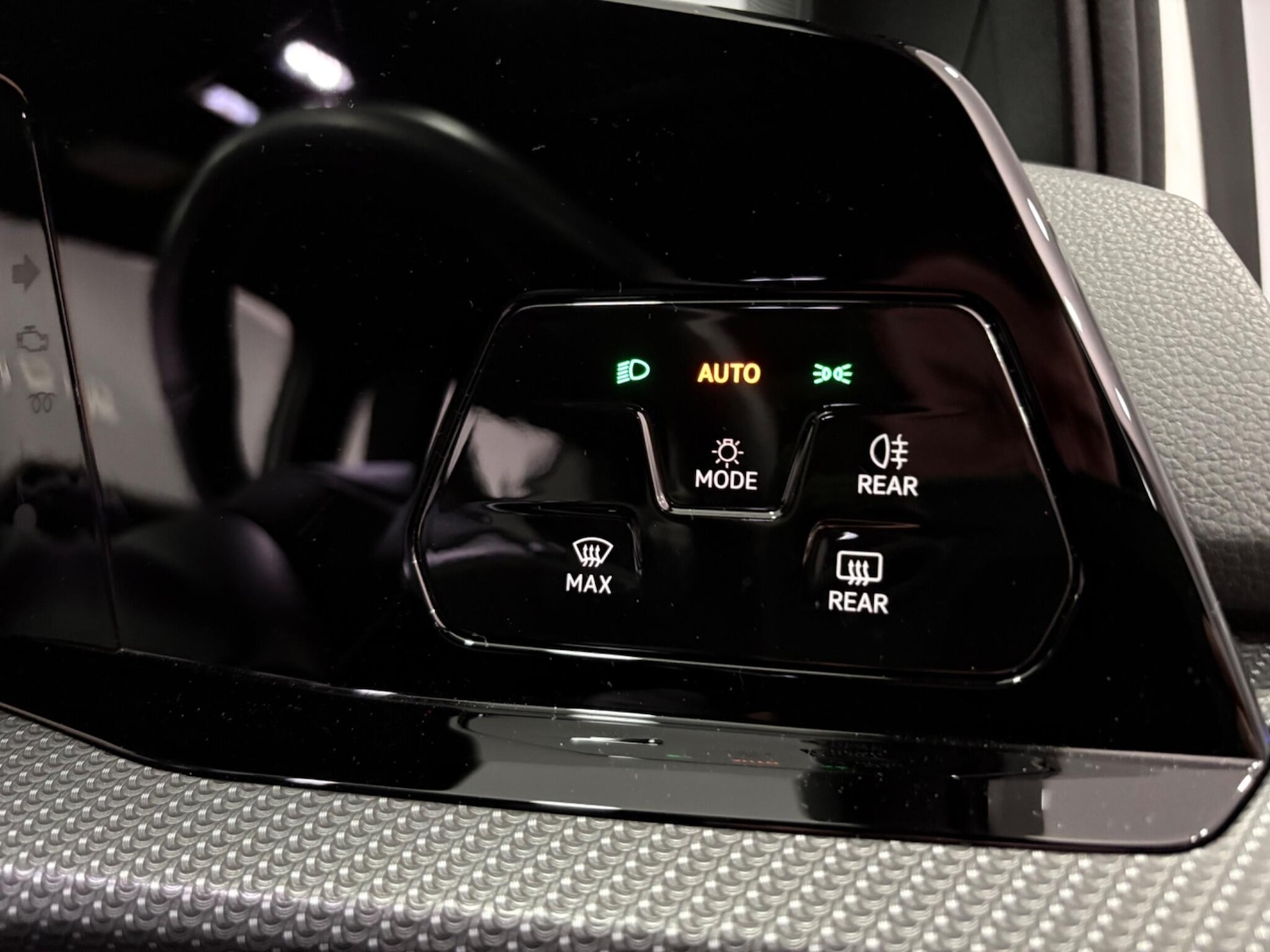 Used Volkswagen Golf 2024 for sale - 78171288: Photo 40