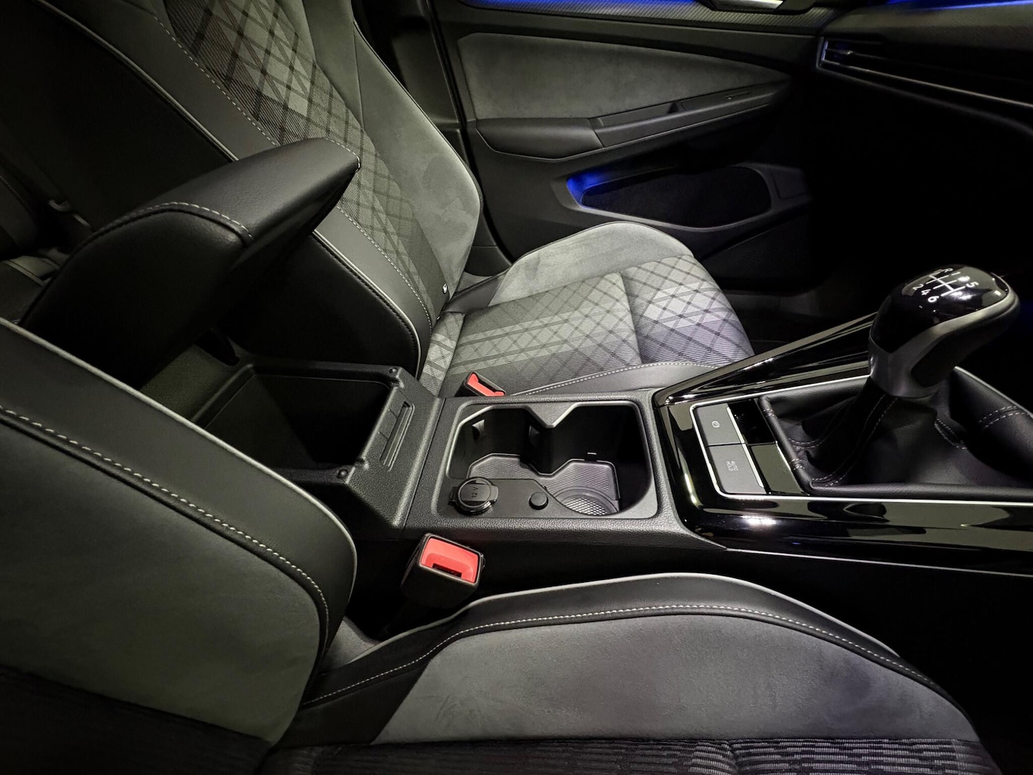 Used Volkswagen Golf 2024 for sale - 78171288: Photo 41