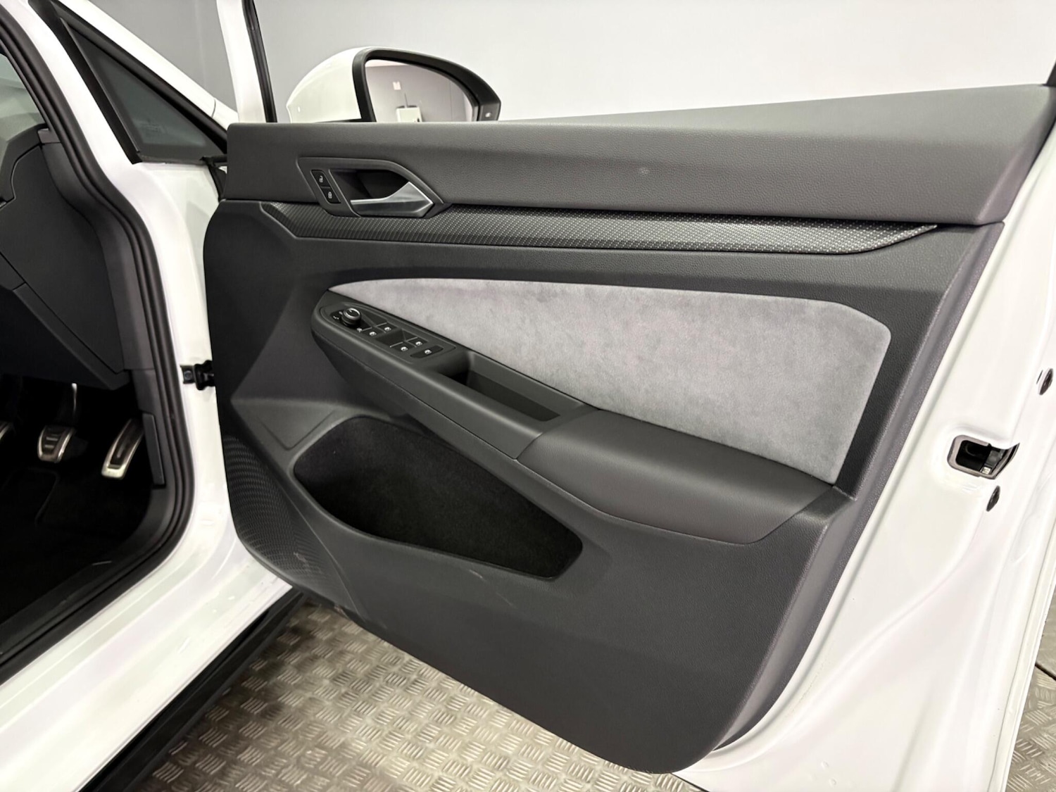 Used Volkswagen Golf 2024 for sale - 78171288: Photo 43