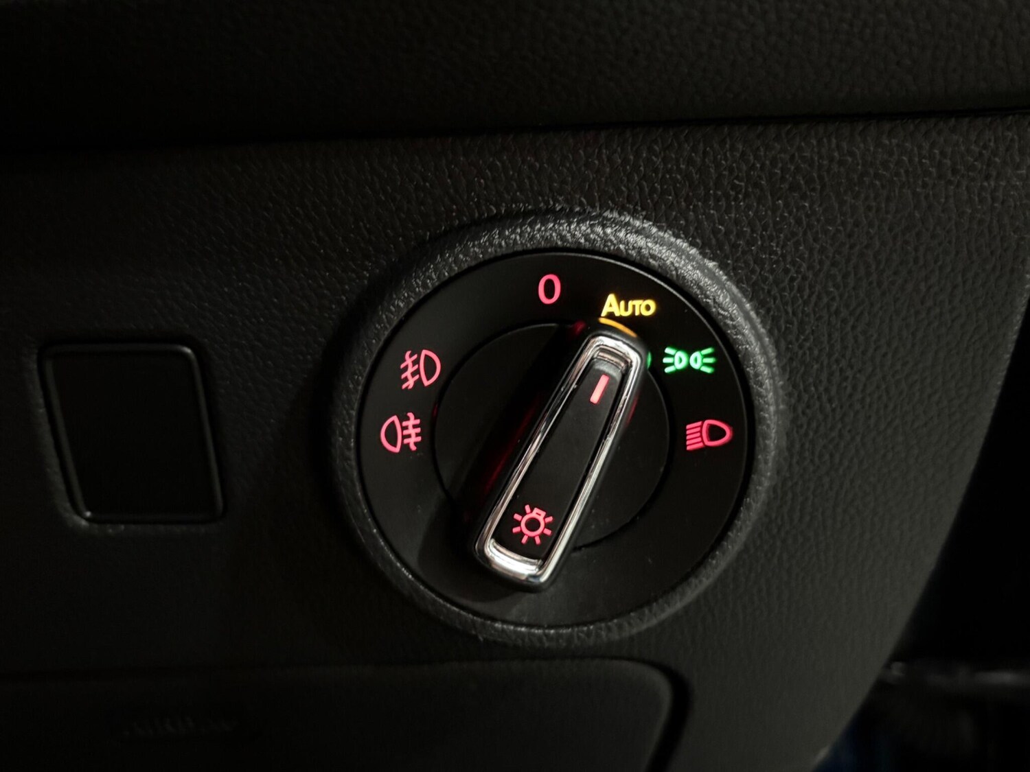 Used SEAT Ateca 2018 for sale - 76122980: Photo 35