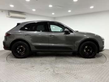 Used Porsche Macan 2015 for sale - 75198710: Photo