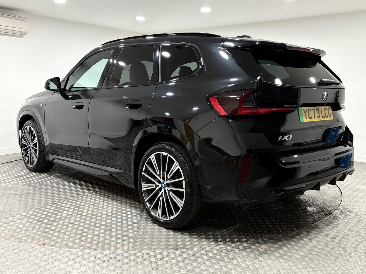 Used BMW iX1 2023 for sale - 77060134: Photo 5