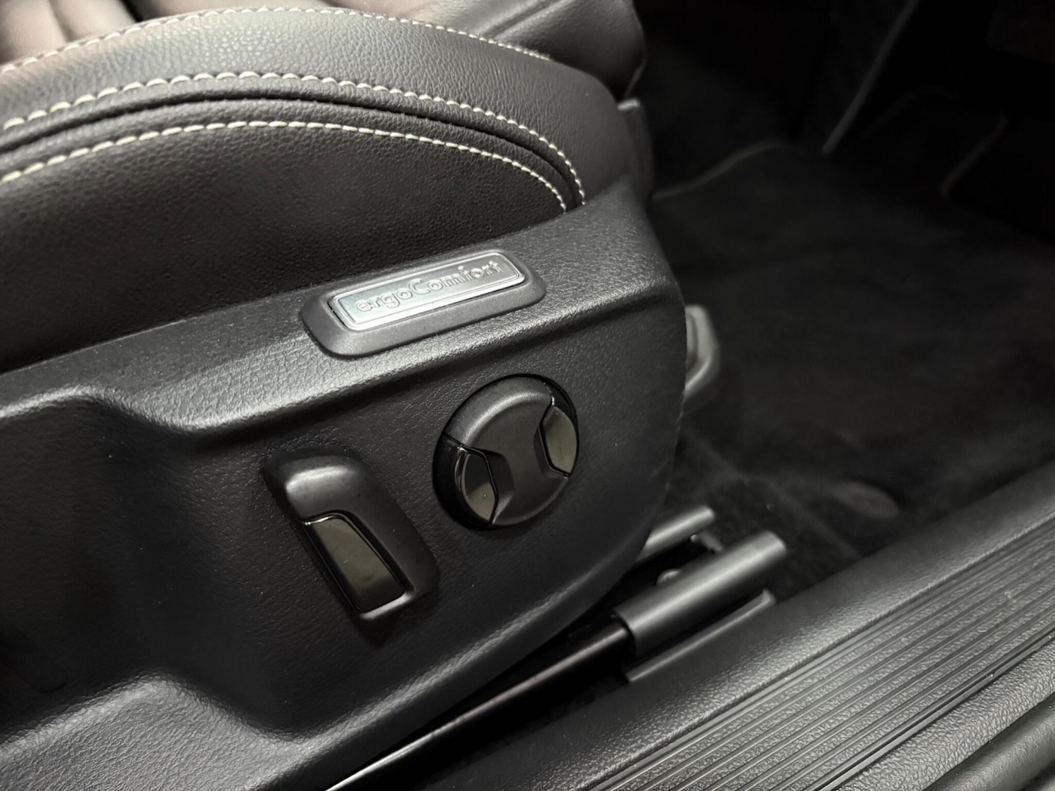 Used Volkswagen Passat 2020 for sale - 76671437: Photo 13