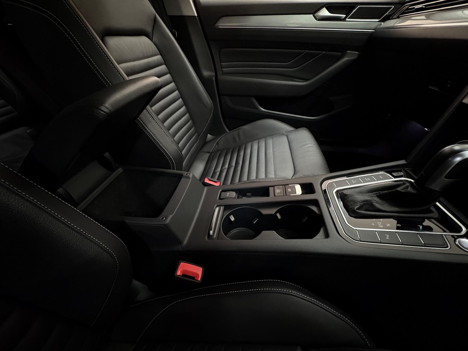 Used Volkswagen Passat 2020 for sale - 76671437: Photo 41