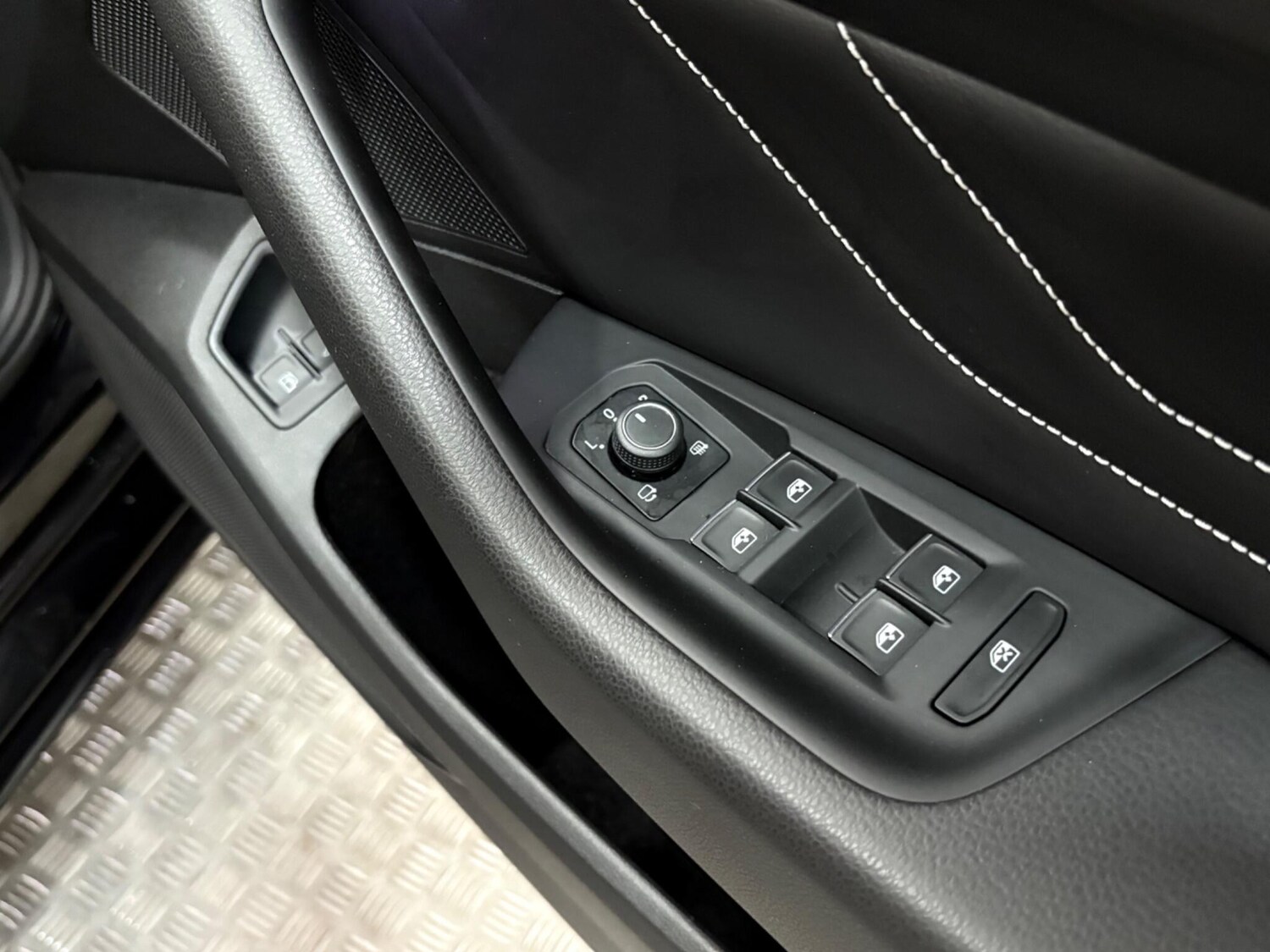 Used Volkswagen Passat 2020 for sale - 76671437: Photo 42