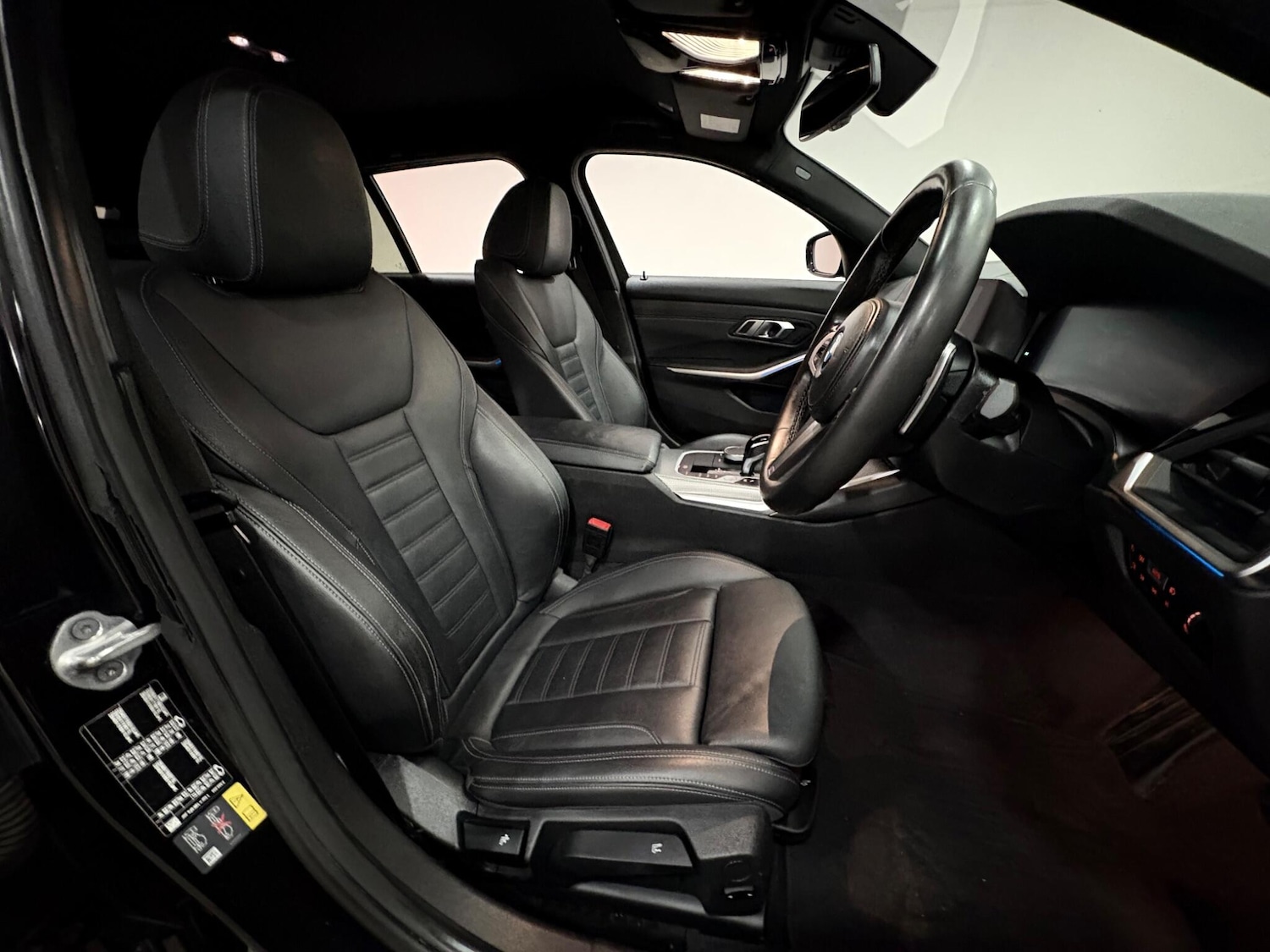 Used BMW 3 Series 2022 for sale - 77215378: Photo 12