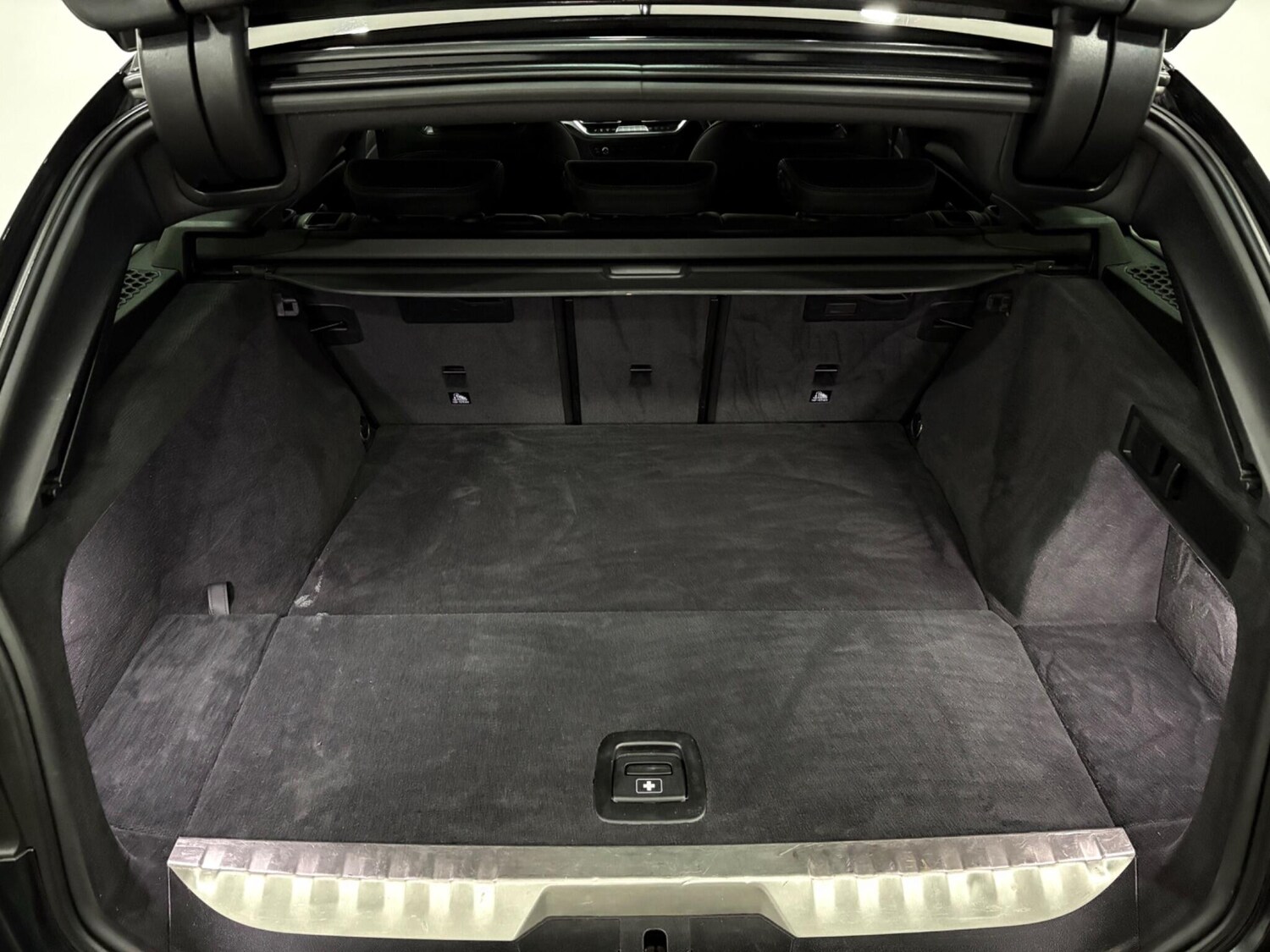 Used BMW 3 Series 2022 for sale - 77215378: Photo 45