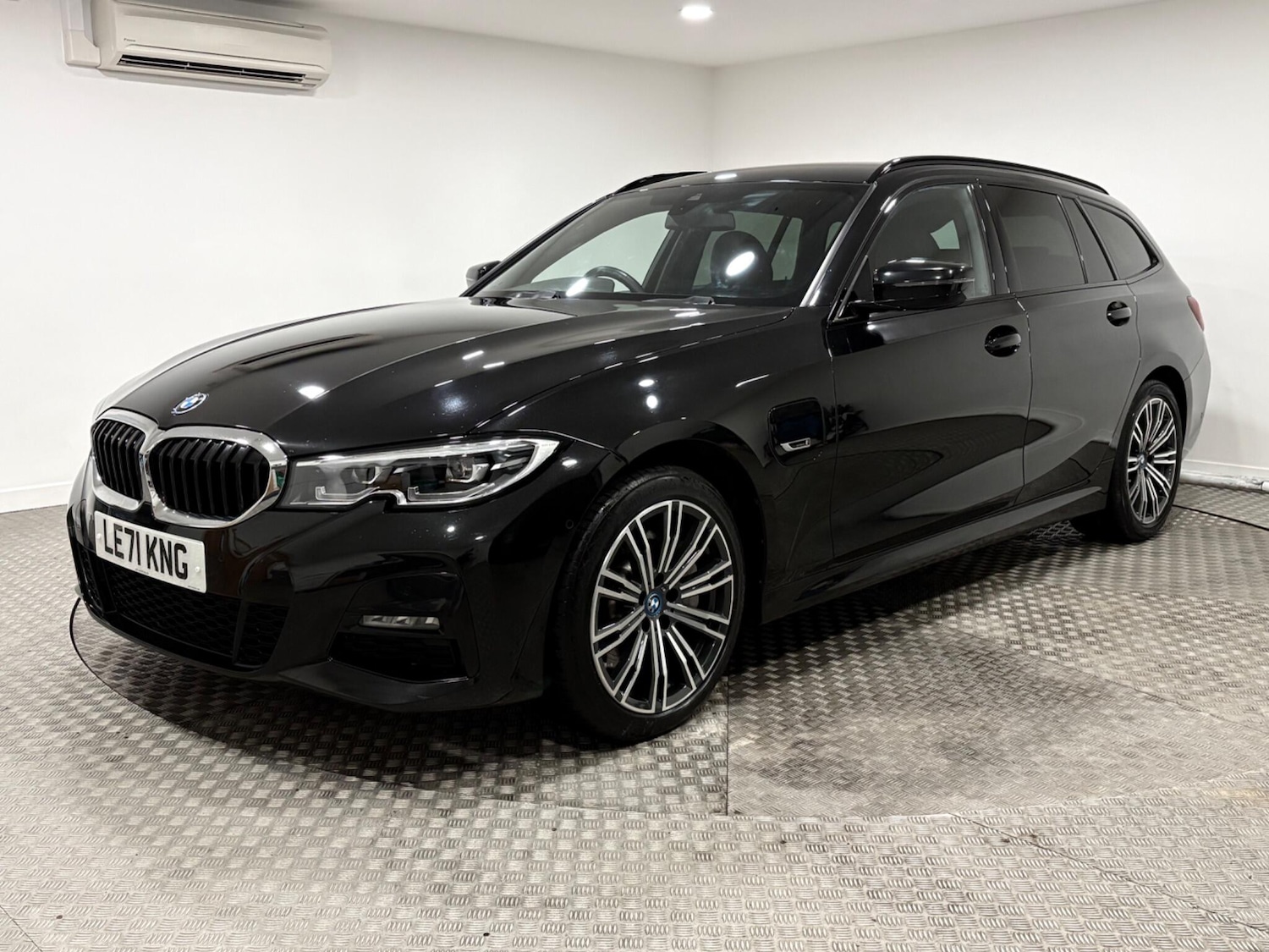 Used BMW 3 Series 2022 for sale - 77215378: Photo 7