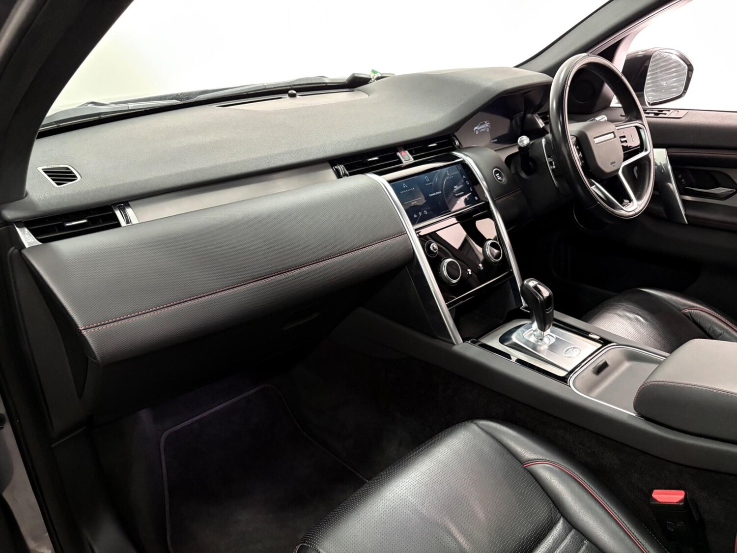 Used Land Rover Discovery Sport for sale - 76612790: Photo 11