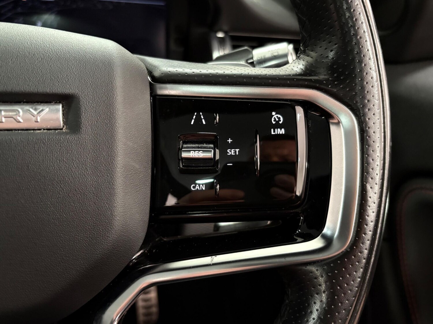 Used Land Rover Discovery Sport for sale - 76612790: Photo 20