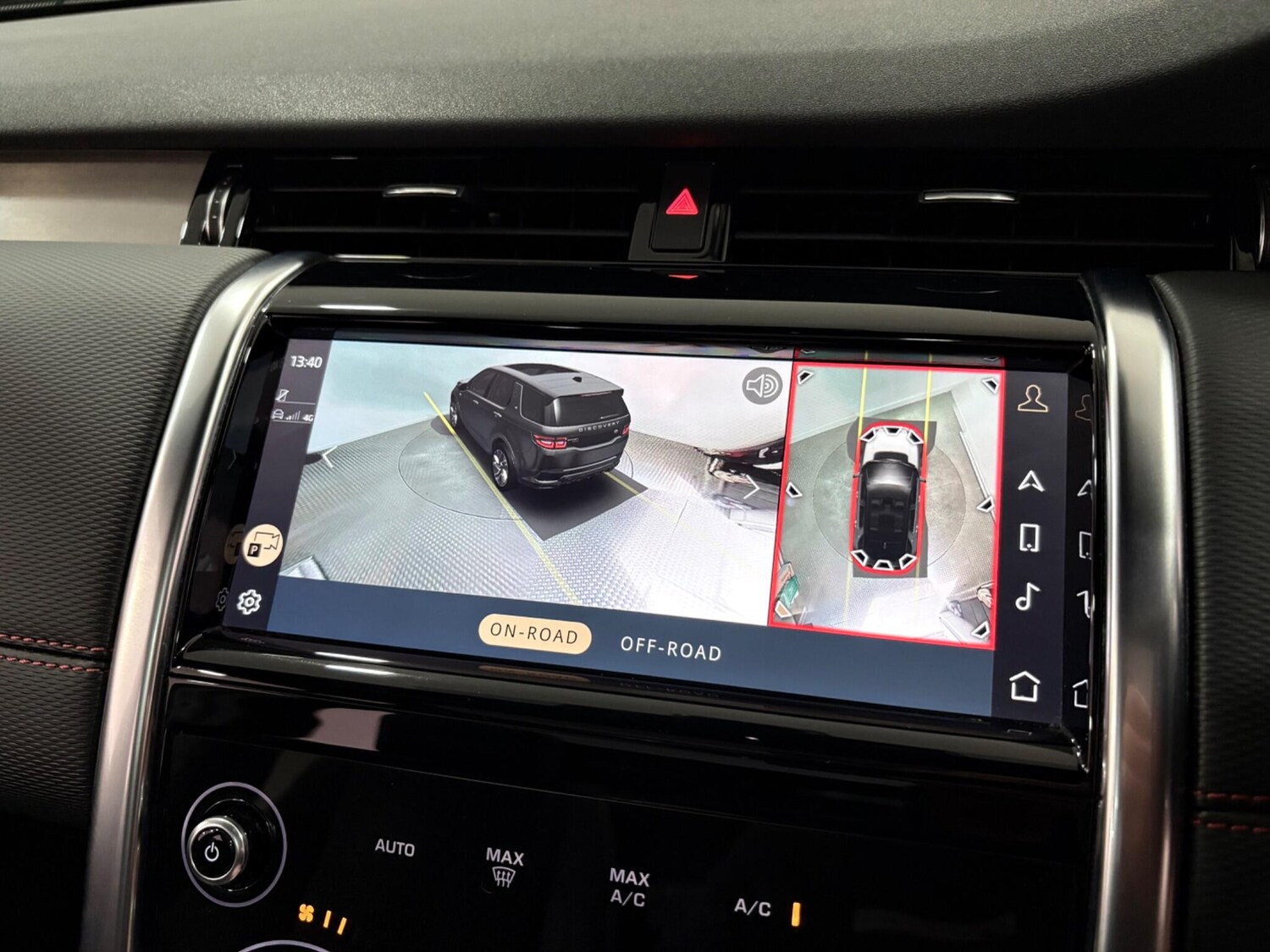 Used Land Rover Discovery Sport for sale - 76612790: Photo 28