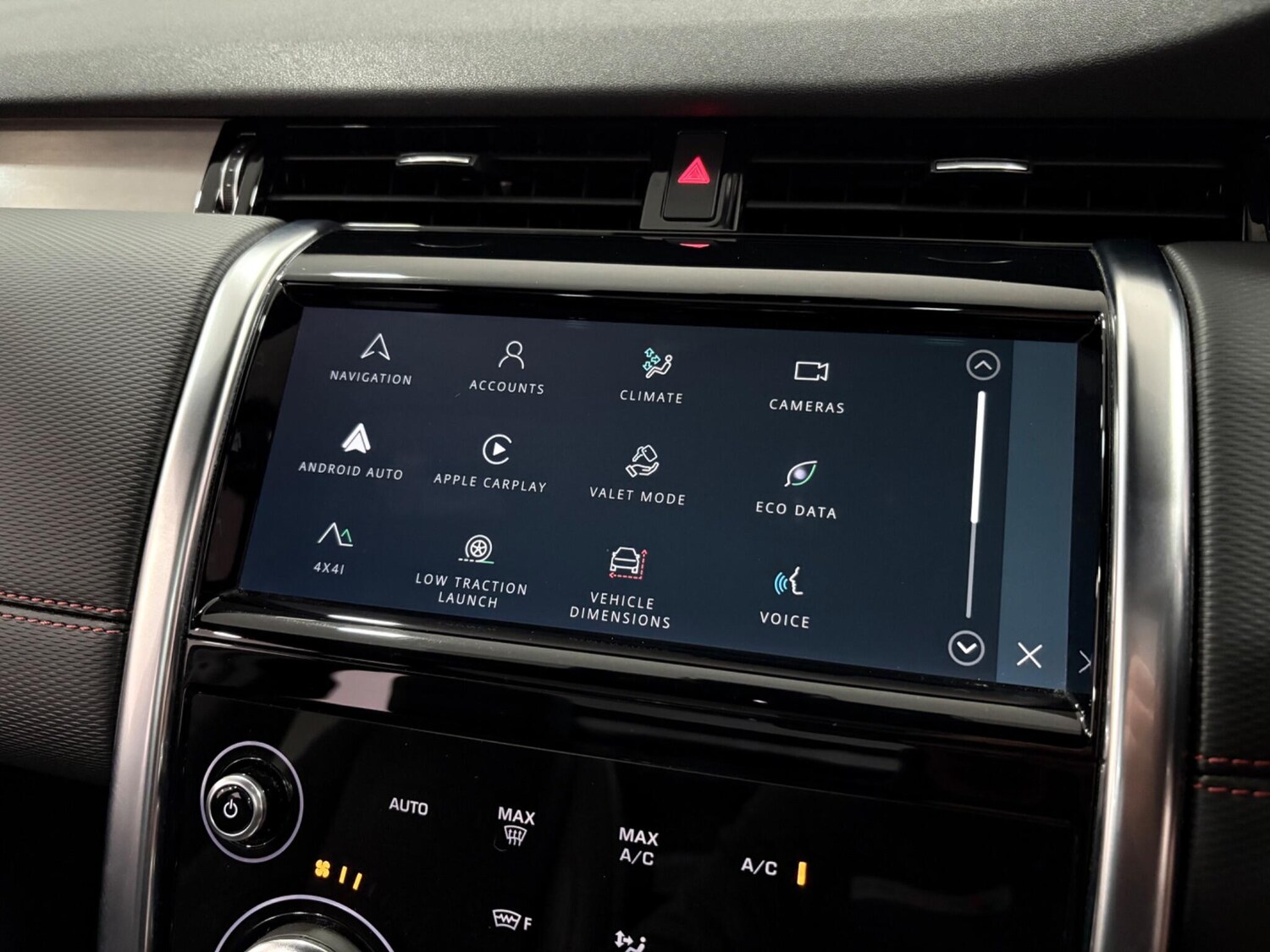 Used Land Rover Discovery Sport for sale - 76612790: Photo 31