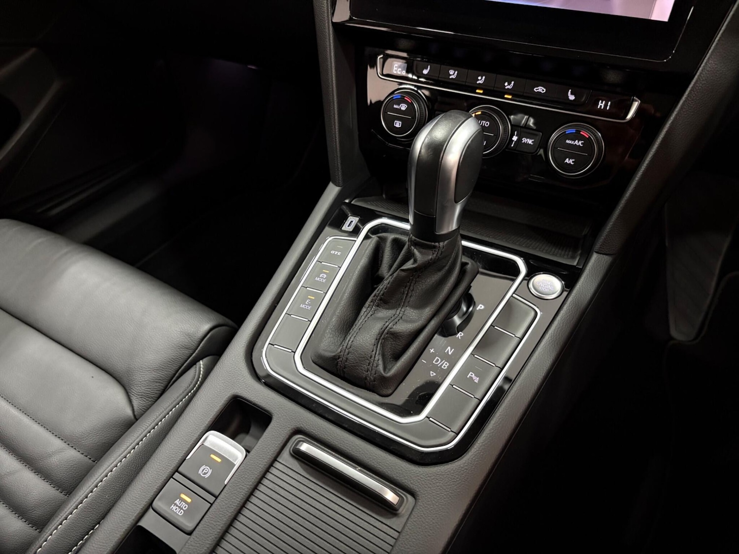 Used Volkswagen Passat 2020 for sale - 77021226: Photo 35