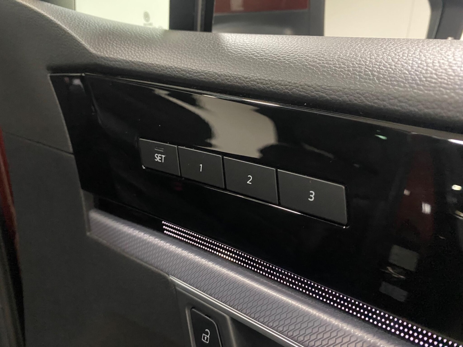 Used Volkswagen Touareg 2021 for sale - 77120833: Photo 11