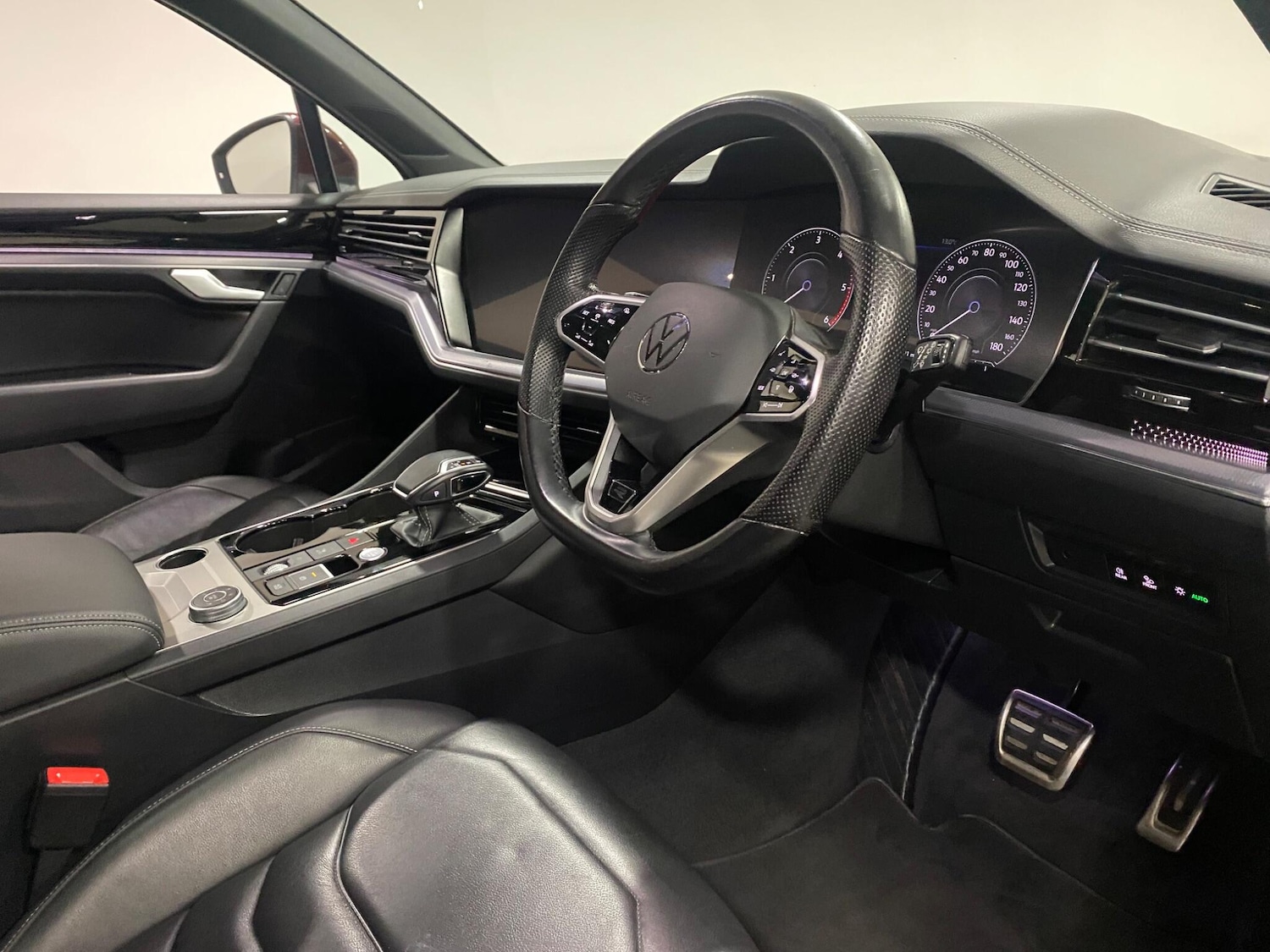 Used Volkswagen Touareg 2021 for sale - 77120833: Photo 13