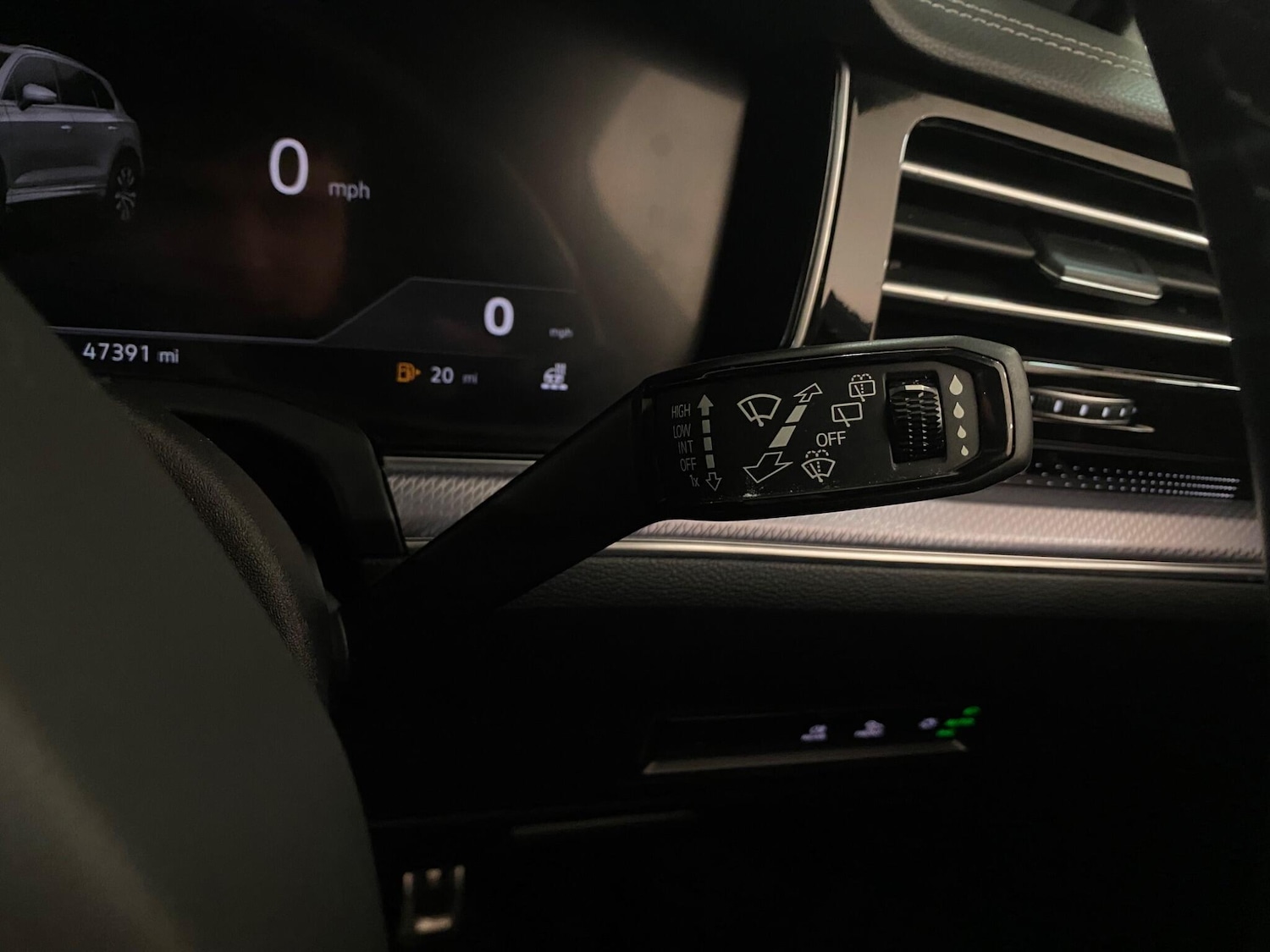 Used Volkswagen Touareg 2021 for sale - 77120833: Photo 20