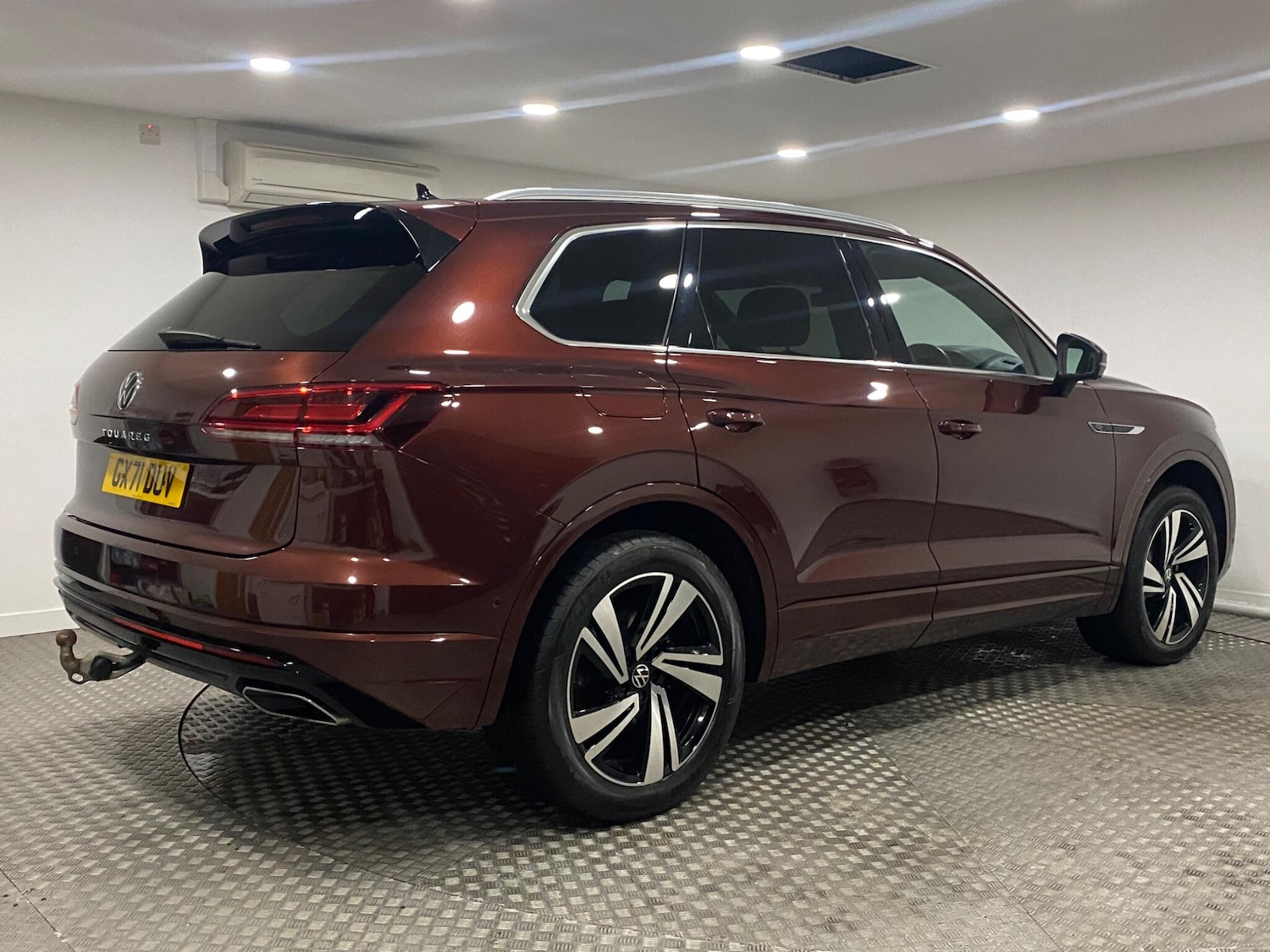 Used Volkswagen Touareg 2021 for sale - 77120833: Photo 3