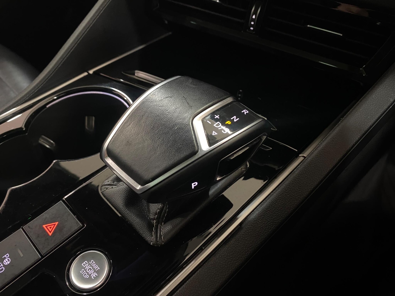 Used Volkswagen Touareg 2021 for sale - 77120833: Photo 45