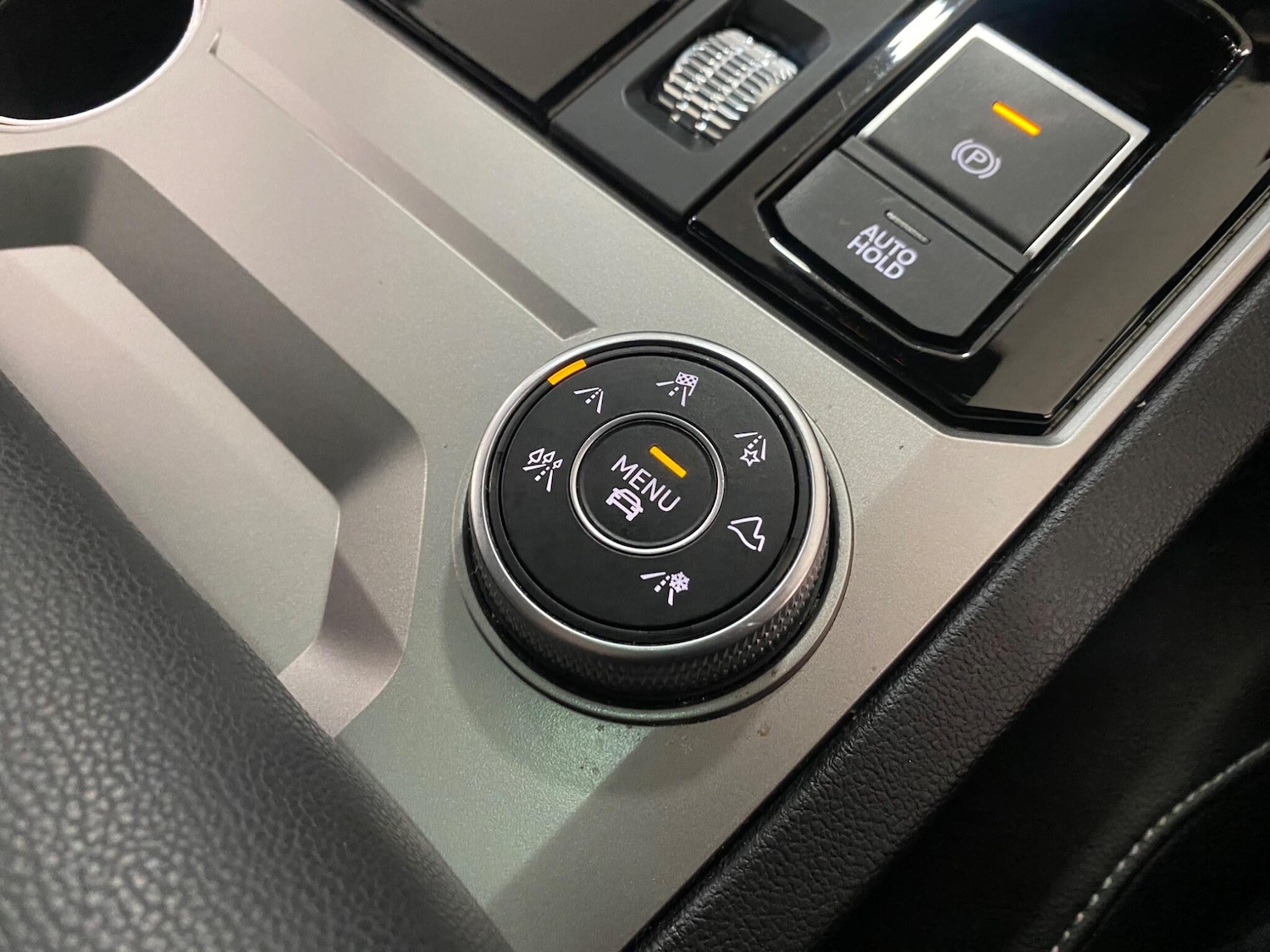 Used Volkswagen Touareg 2021 for sale - 77120833: Photo 48