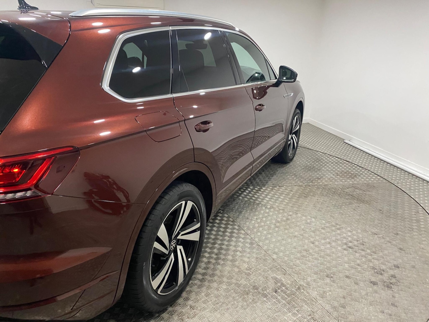 Used Volkswagen Touareg 2021 for sale - 77120833: Photo 60