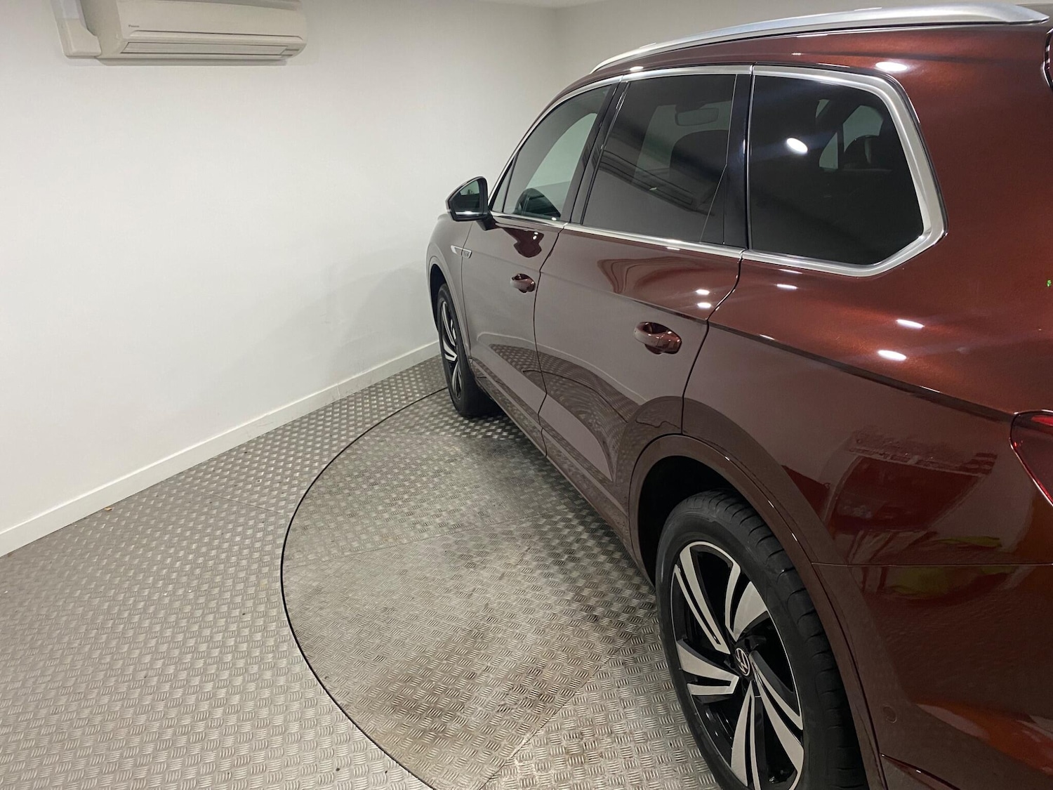 Used Volkswagen Touareg 2021 for sale - 77120833: Photo 61