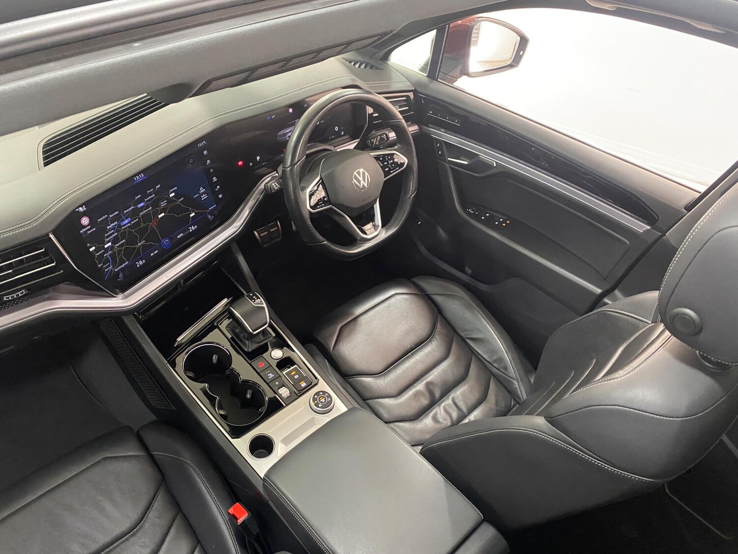 Used Volkswagen Touareg 2021 for sale - 77120833: Photo 64