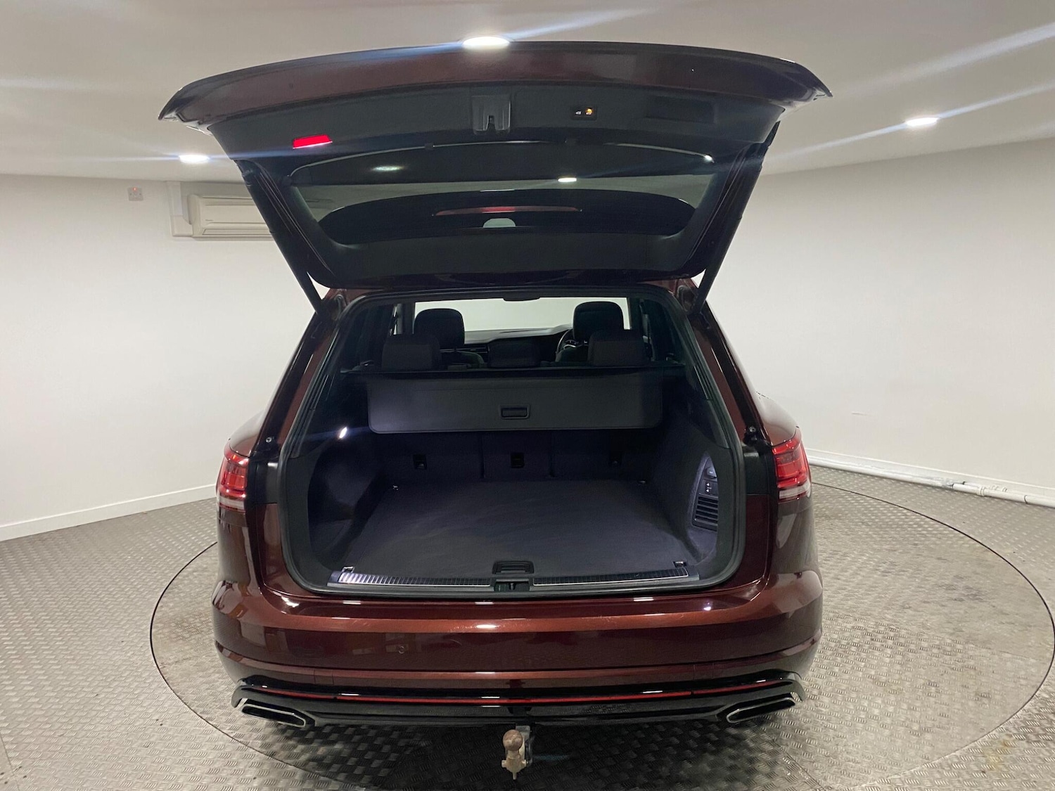 Used Volkswagen Touareg 2021 for sale - 77120833: Photo 66