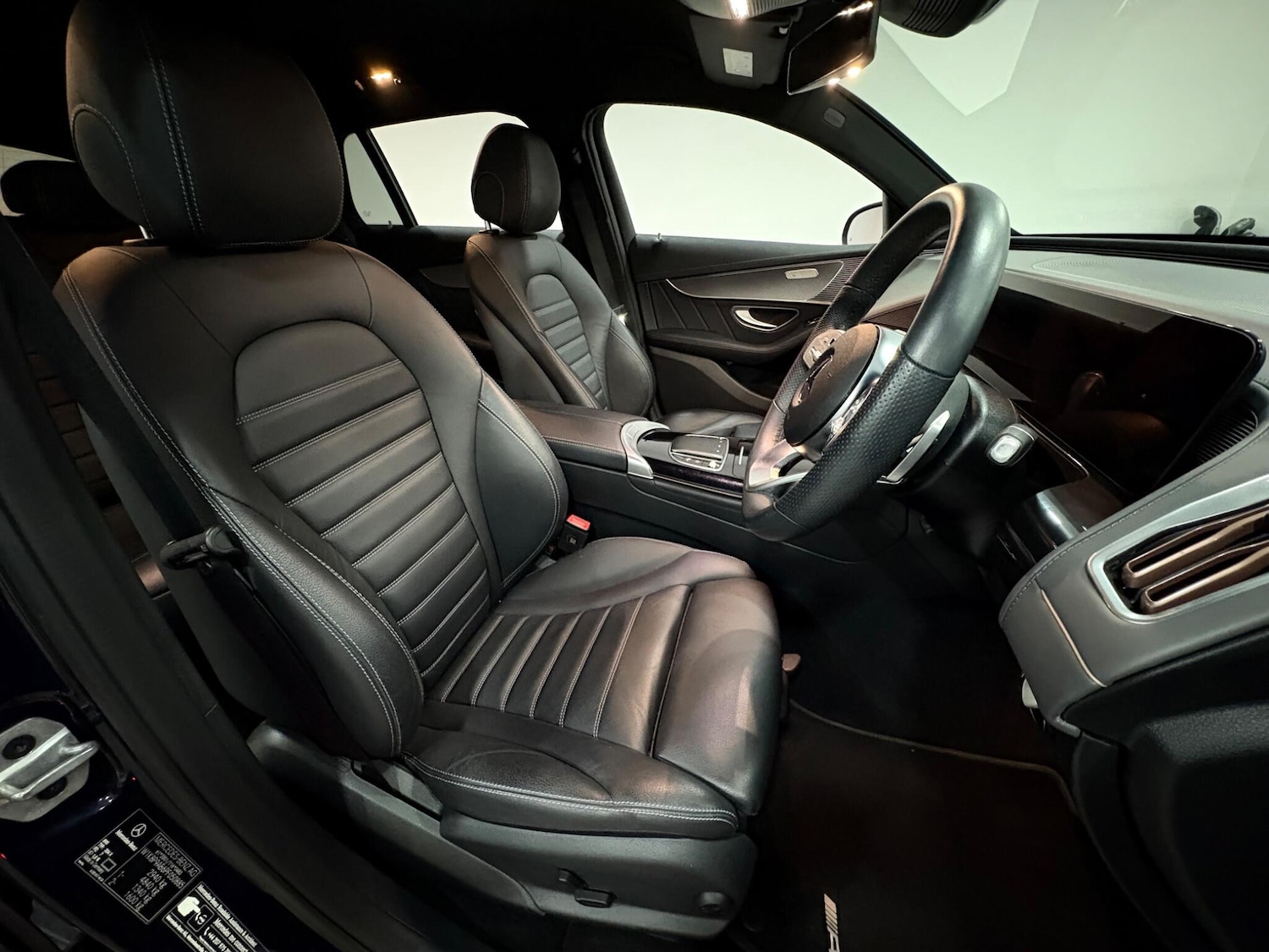 Used Mercedes-Benz EQC 2022 for sale - 76282904: Photo 12