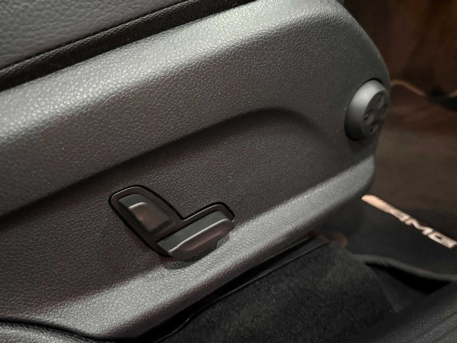 Used Mercedes-Benz EQC 2022 for sale - 76282904: Photo 13