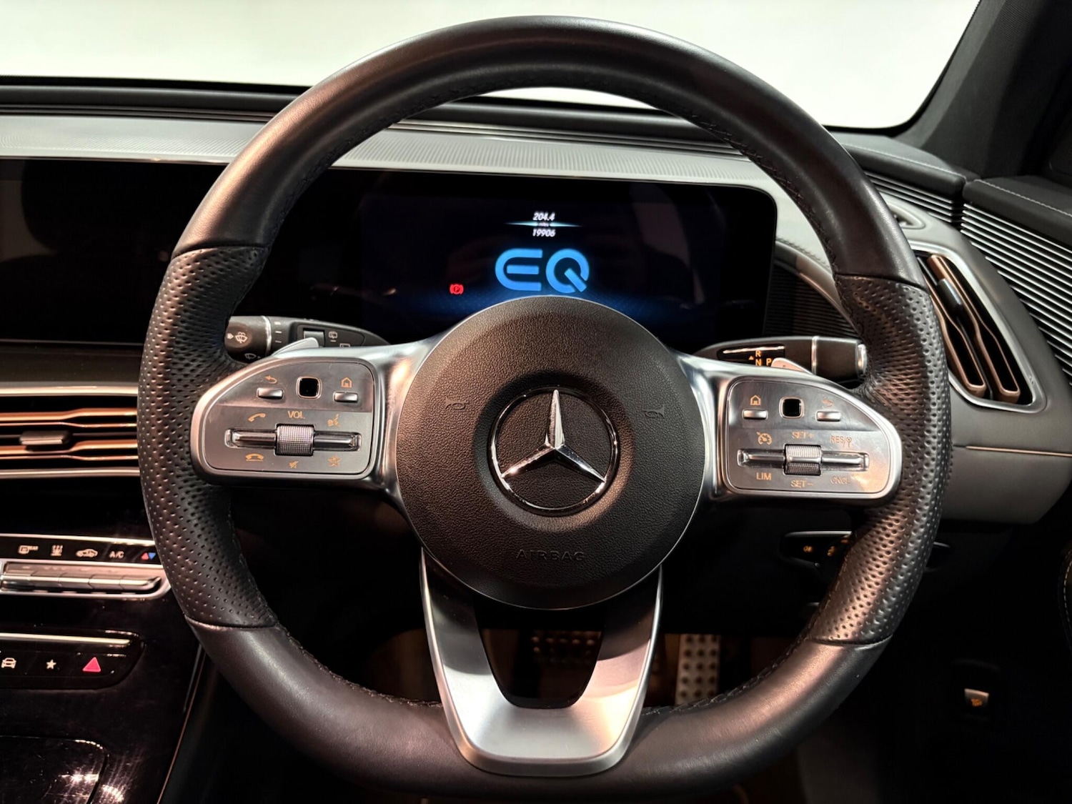 Used Mercedes-Benz EQC 2022 for sale - 76282904: Photo 14