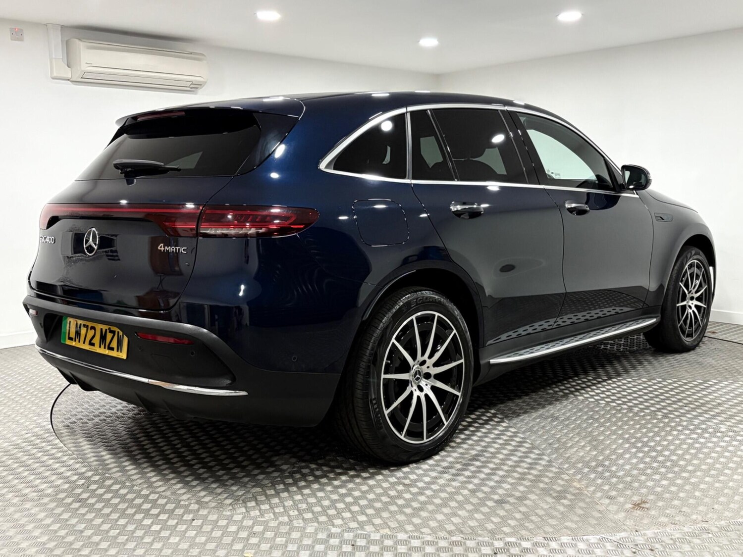 Used Mercedes-Benz EQC 2022 for sale - 76282904: Photo 3